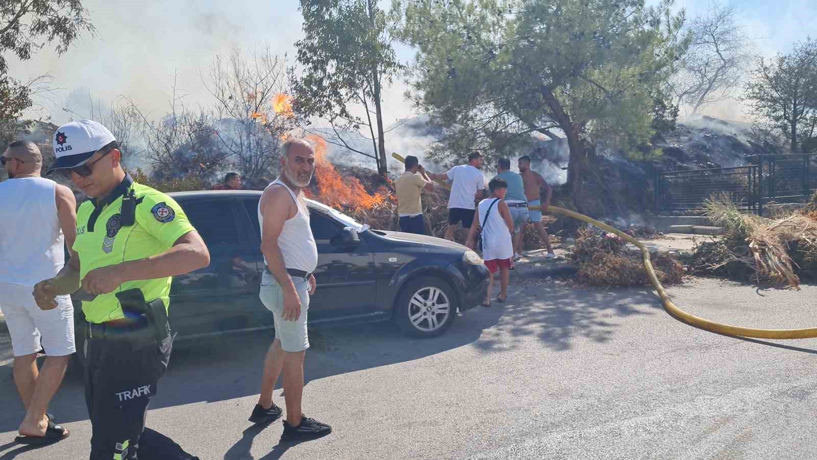 Yangını söndürmek için seferber oldular
