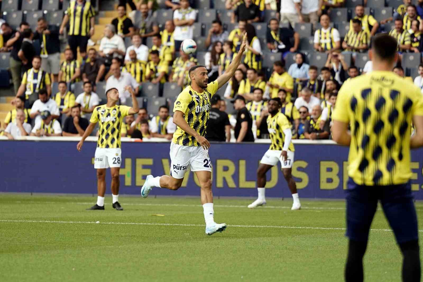 UEFA Şampiyonlar Ligi 2. Eleme Turu: Fenerbahçe: 0 - Lugano: 1 (Maç devam ediyor)
