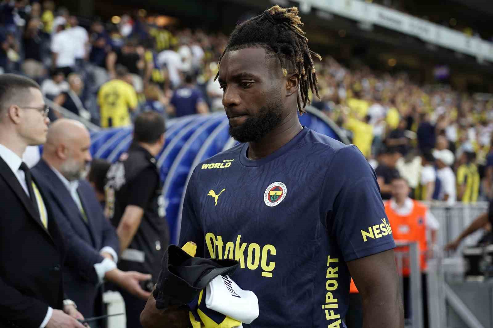 UEFA Şampiyonlar Ligi 2. Eleme Turu: Fenerbahçe: 0 - Lugano: 1 (Maç devam ediyor)
