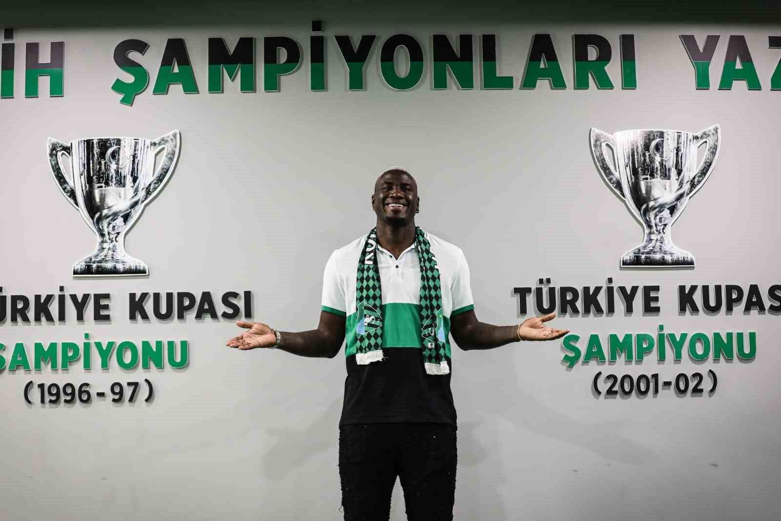 Kocaelispor’un yeni transferi Marcao
