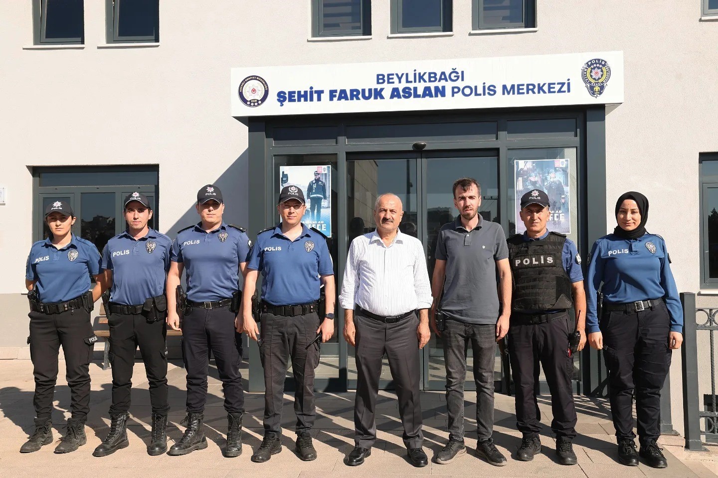 Şehidin adı polis merkezinde yaşatılıyor
