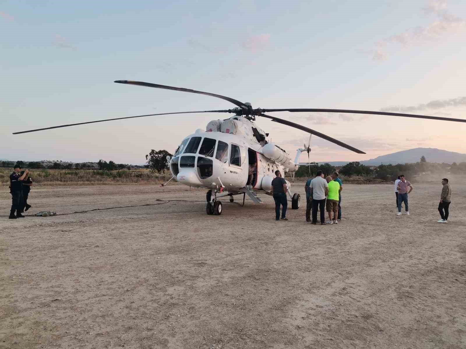 Zorunlu iniş yapan helikopter görev yerine döndü
