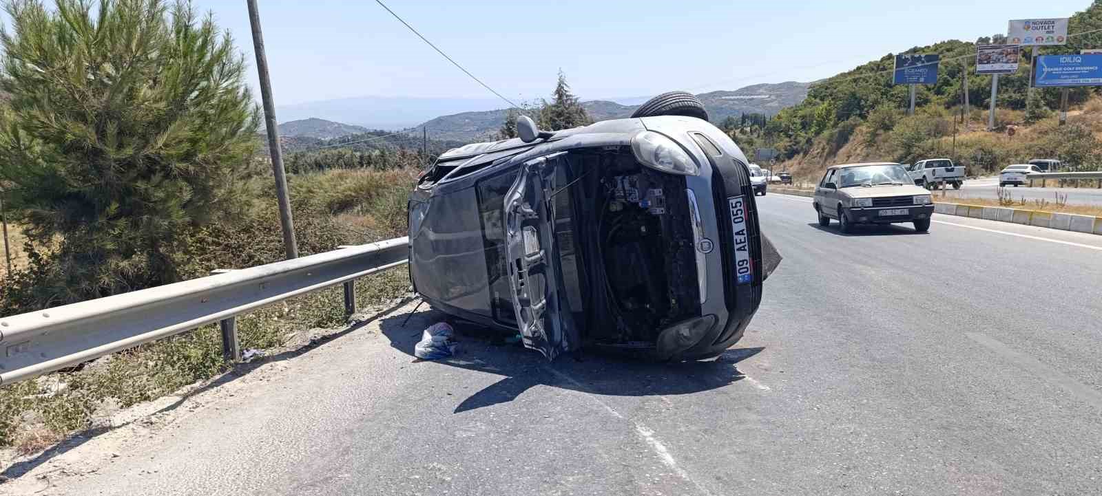 Söke’deki kazada iki araç devrildi: 4 yaralı
