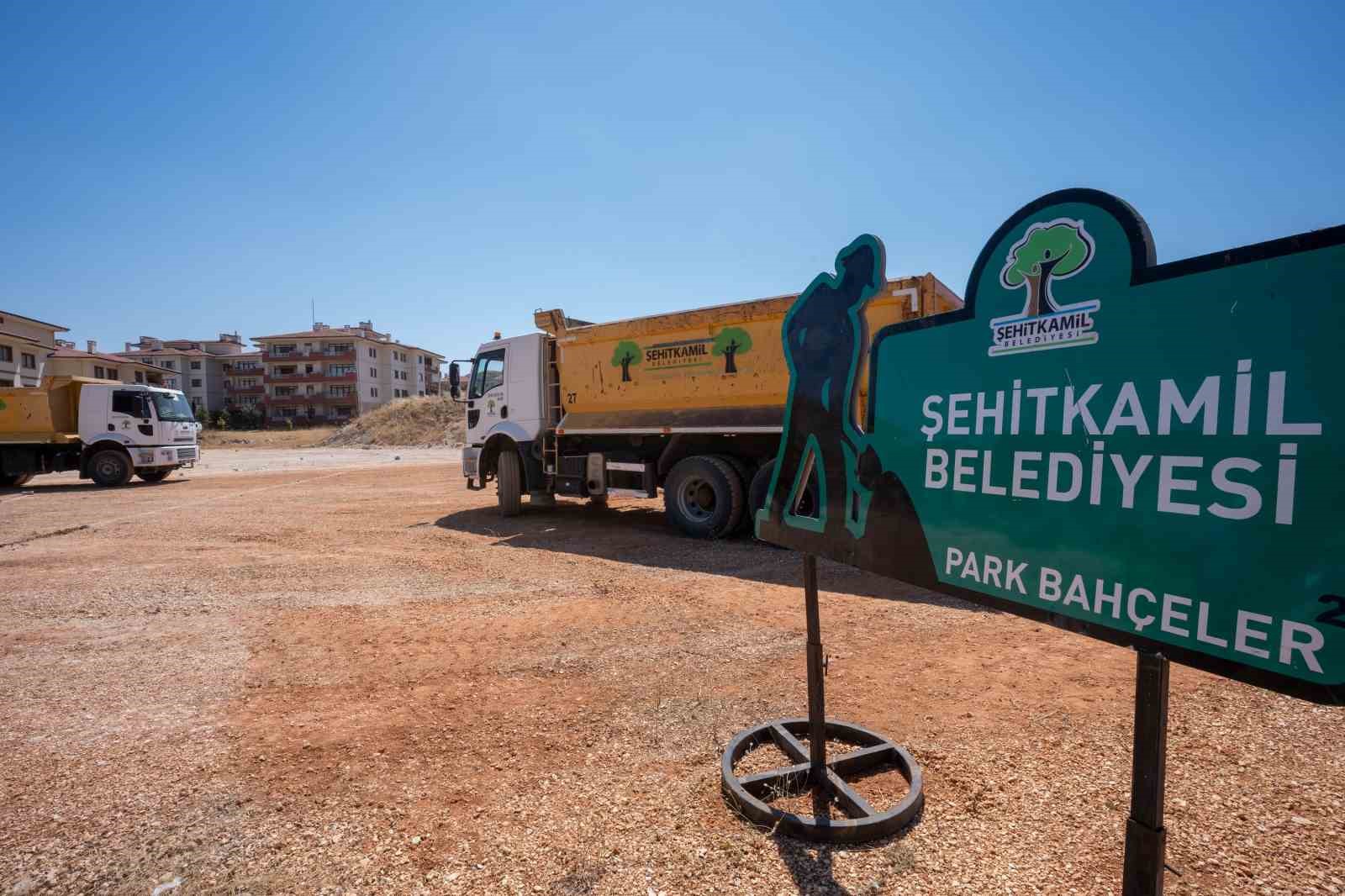 Şehitkamil’den Kuzeyşehir’e 2 park birden
