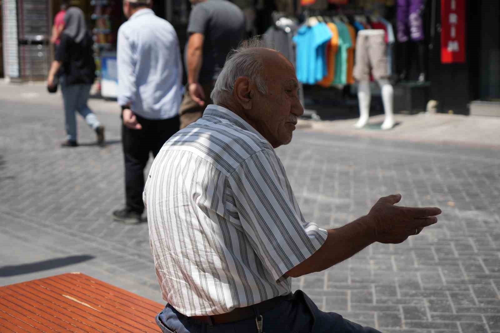 14 bin liralık çöp cezası vatandaşları ikiye böldü
