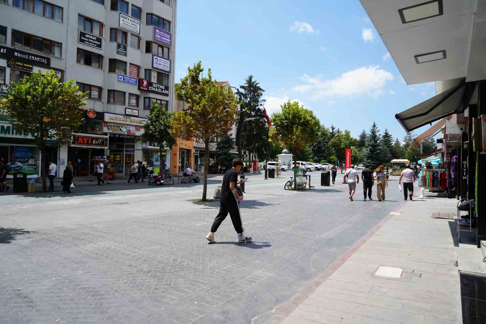 14 bin liralık çöp cezası vatandaşları ikiye böldü
