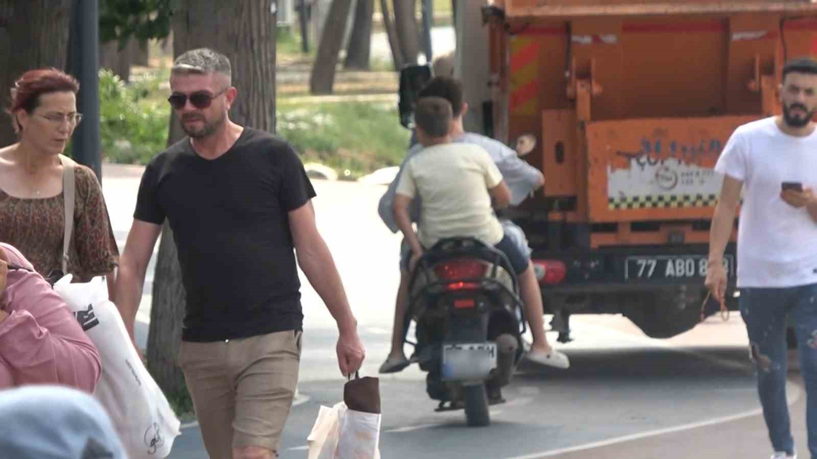 Yalova Doğu Sahil Bandı’nda motosikletliler yasağa rağmen cirit atıyor
