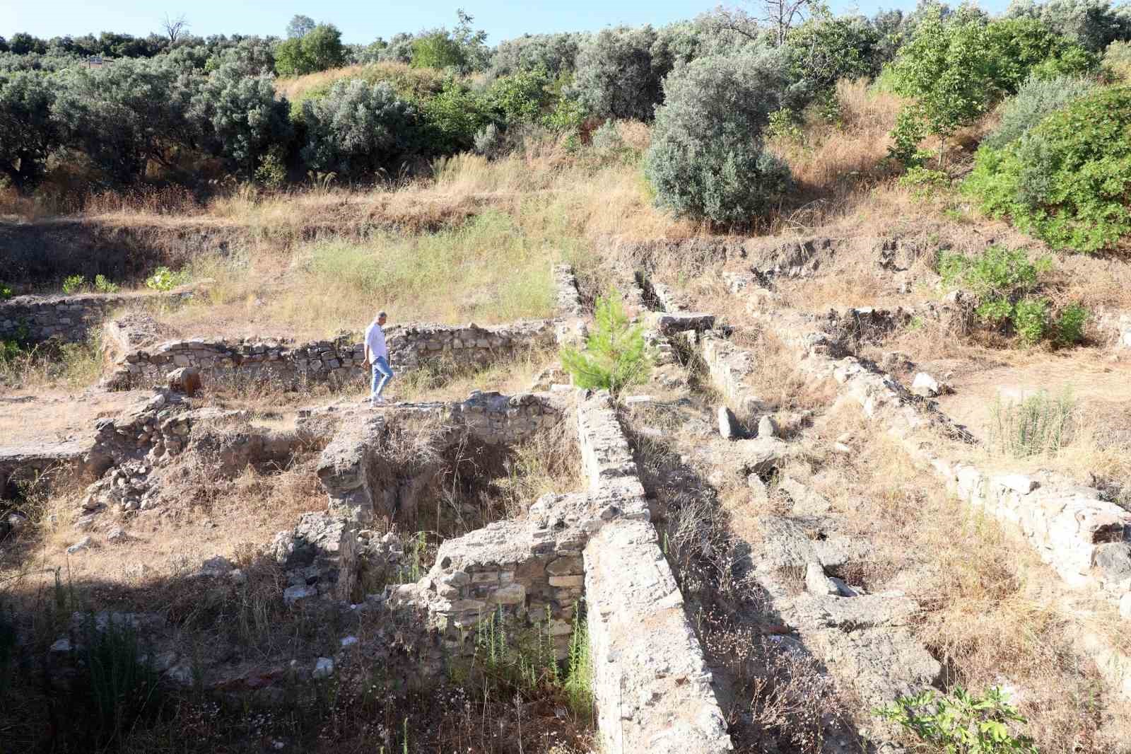 Myrleıa Mozaiklerini restorasyon ve konservasyon çalışması tamamlandı
