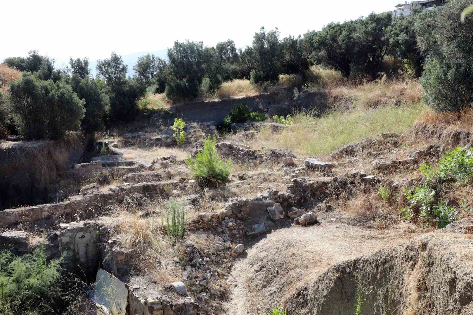 Myrleıa Mozaiklerini restorasyon ve konservasyon çalışması tamamlandı
