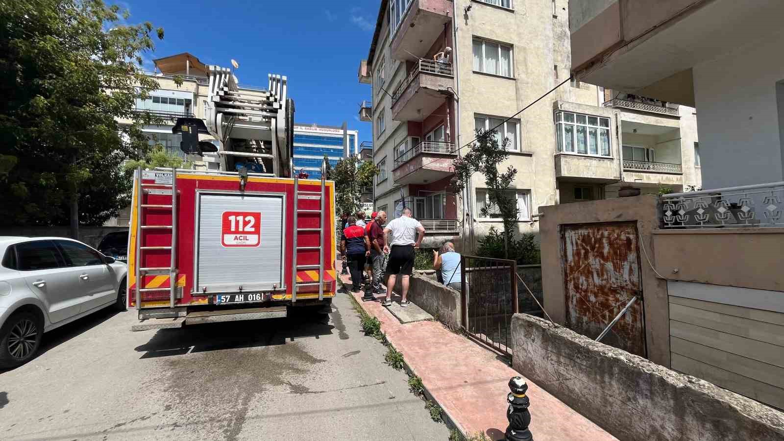 Sinop’ta ocakta unutulan tava yangına yol açtı
