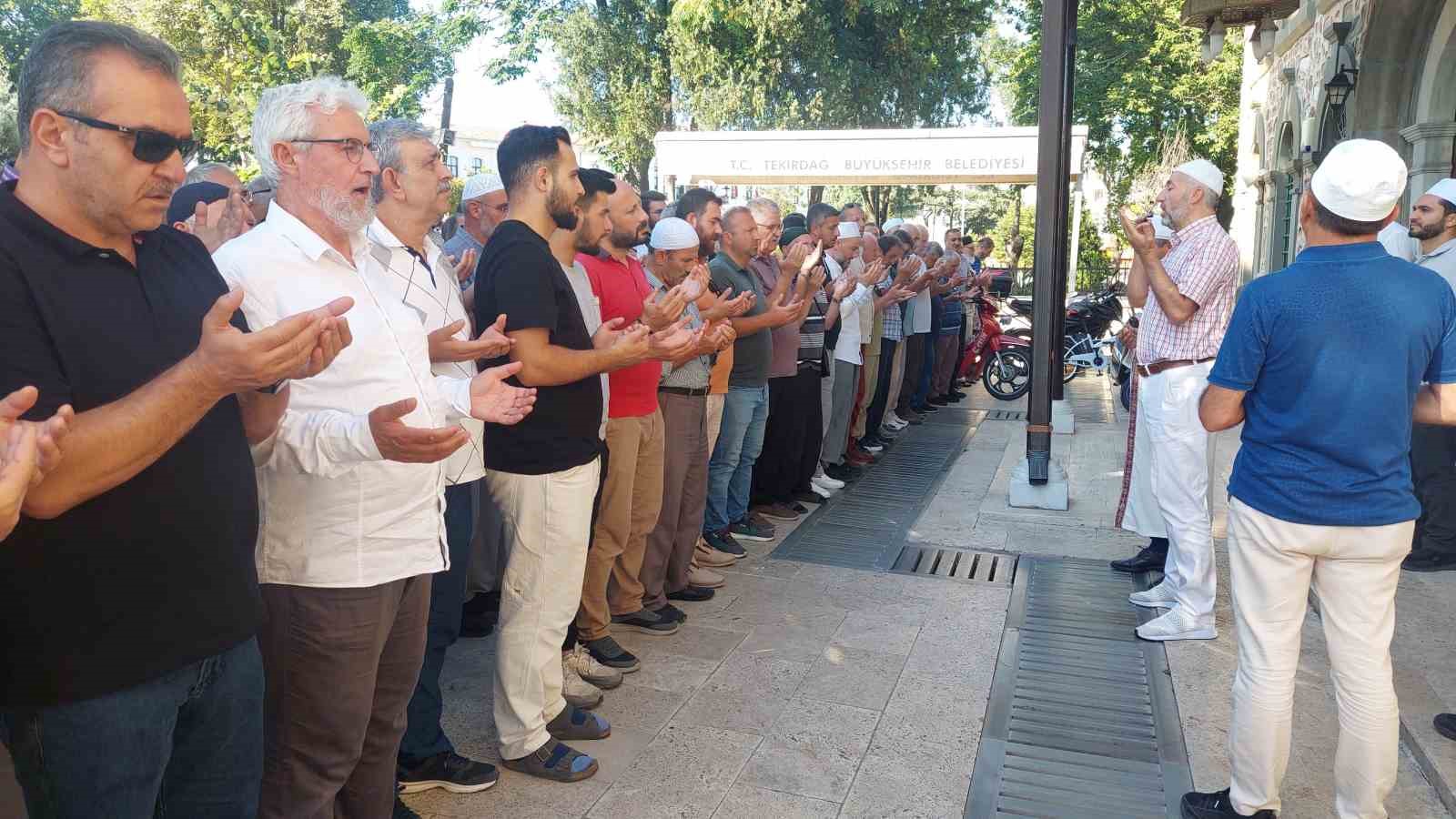 Tekirdağ’da Haniye için gıyabi cenaze namazı kılındı
