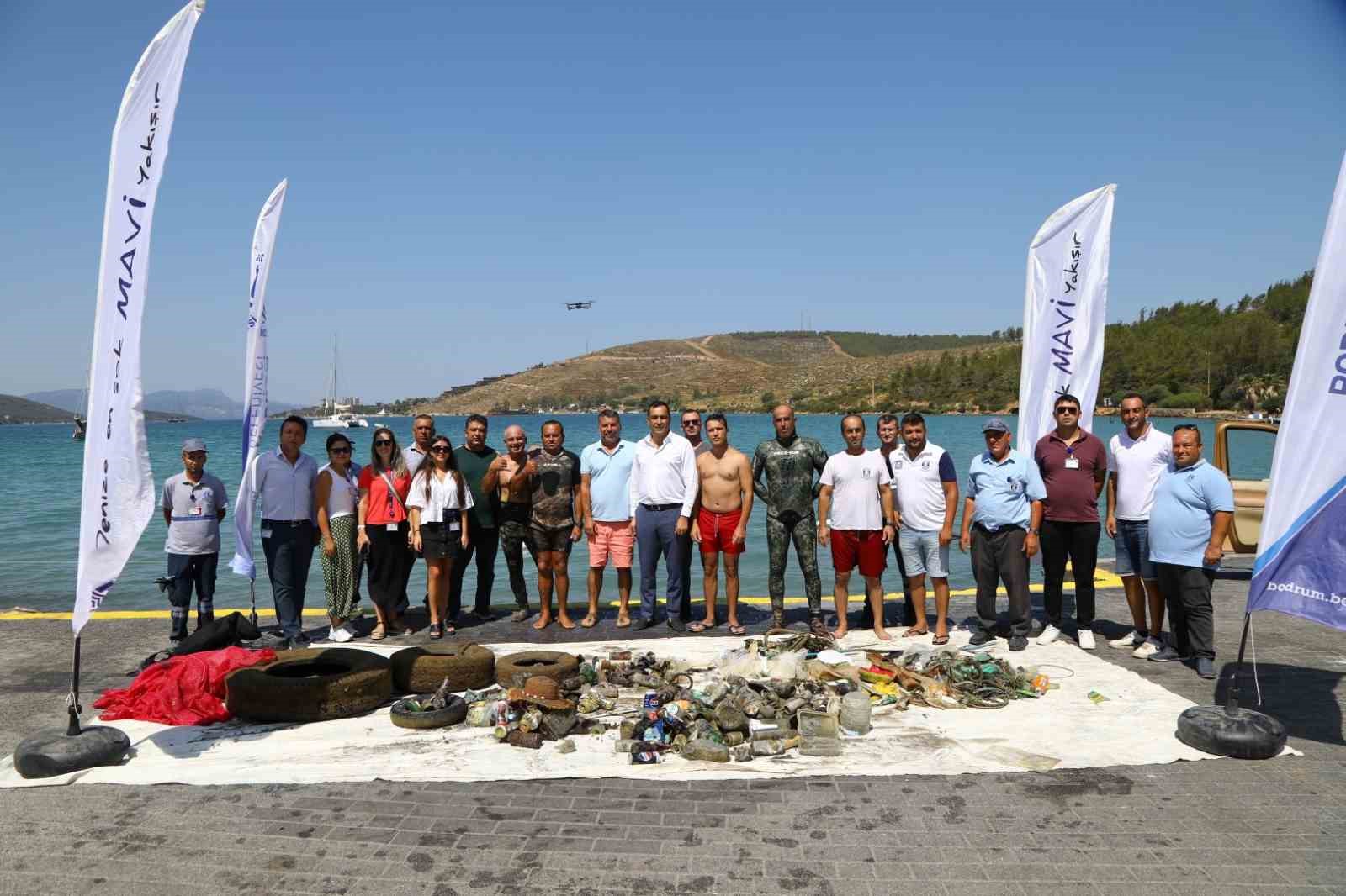 Güvercinlik’te deniz dibi temizliği
