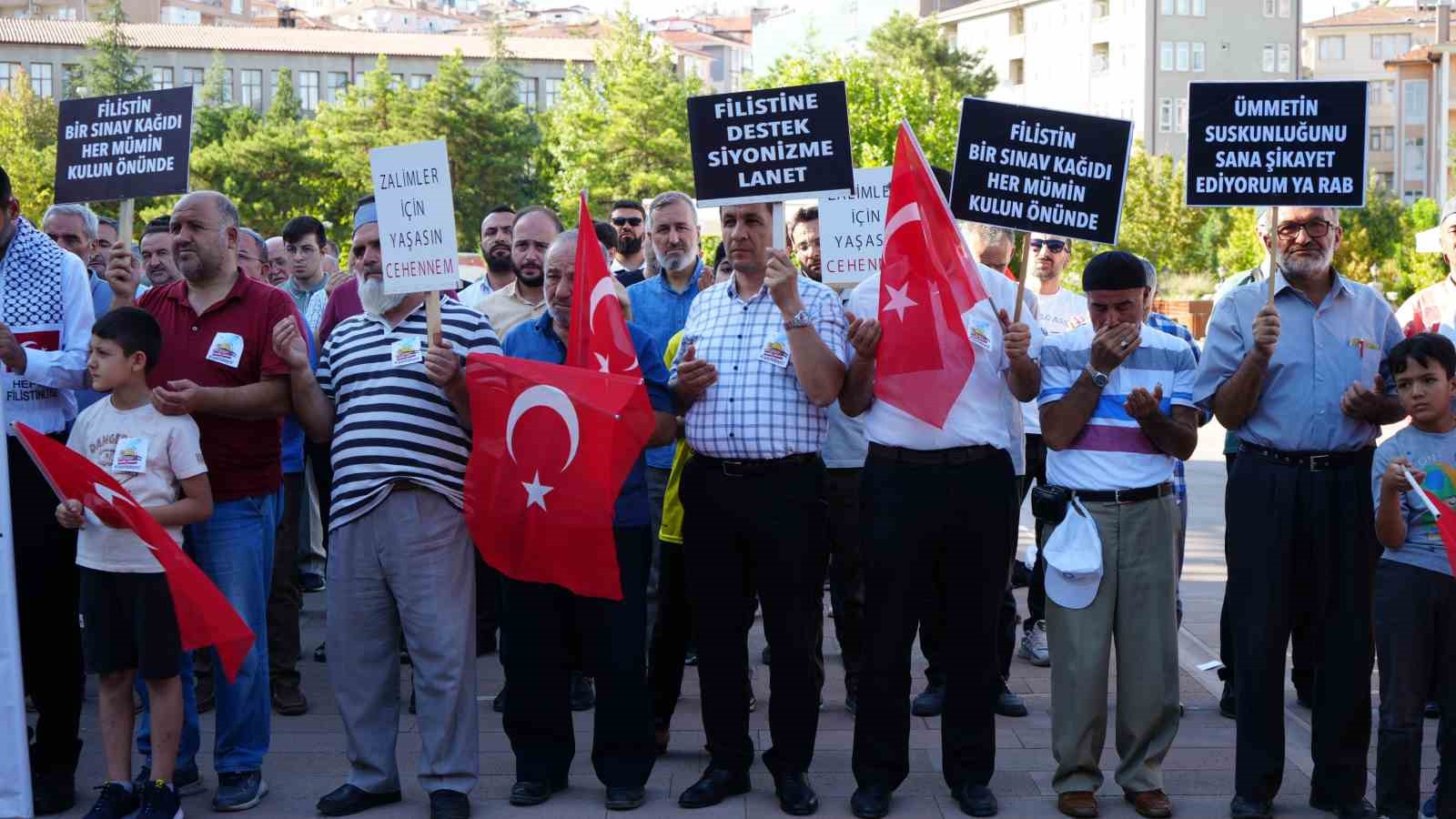 Kırıkkale’de Haniye için gıyabi cenaze namazı kılındı
