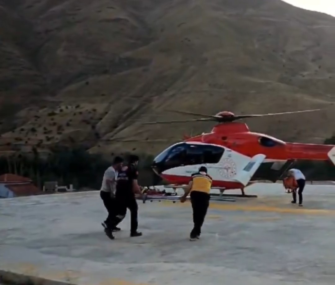 Helikopter ambulans 4 yaşındaki çocuk için havalandı
