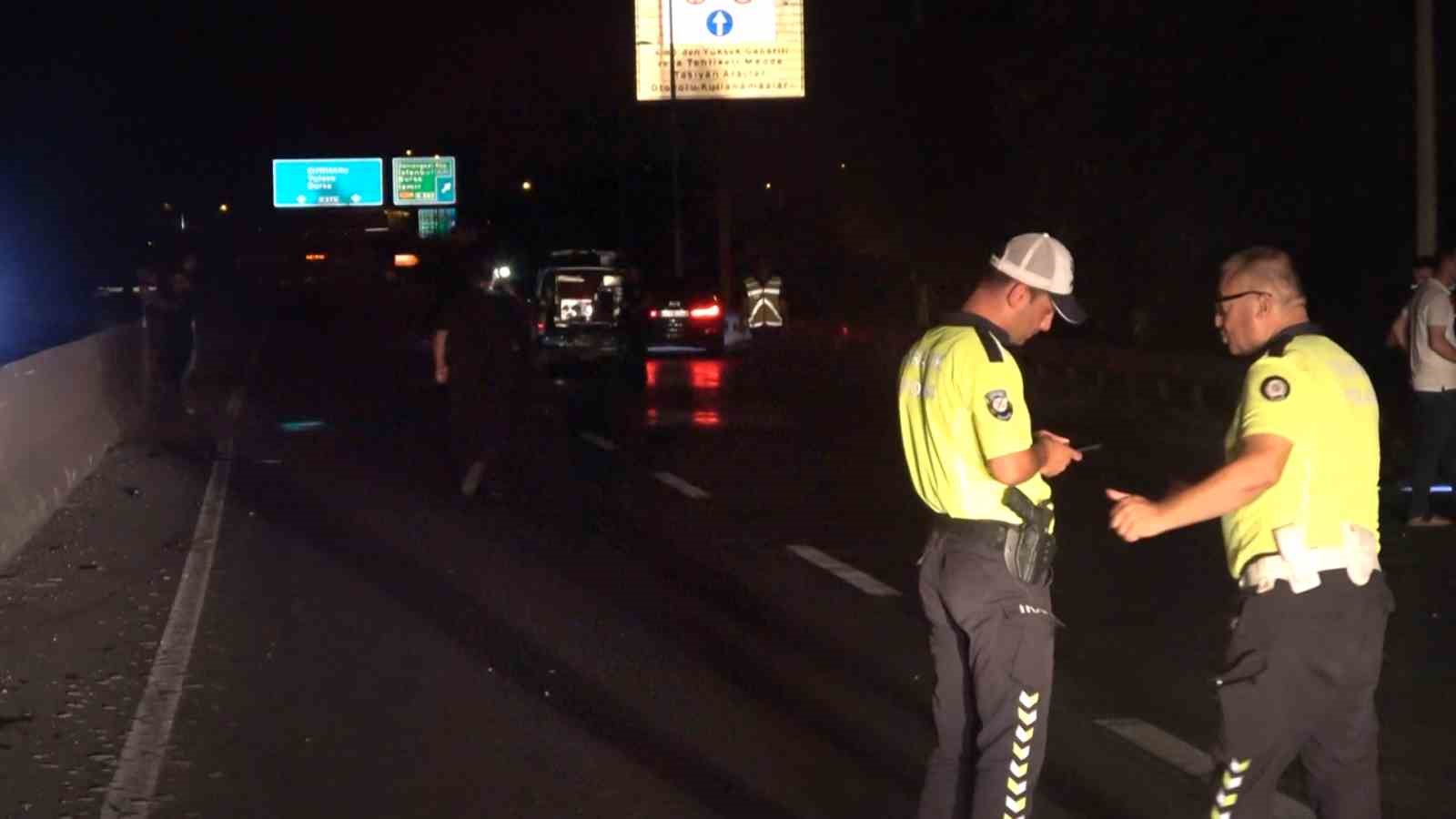 Yalova’da otomobilin çarptığı baba ve oğlu hayatını kaybetti
