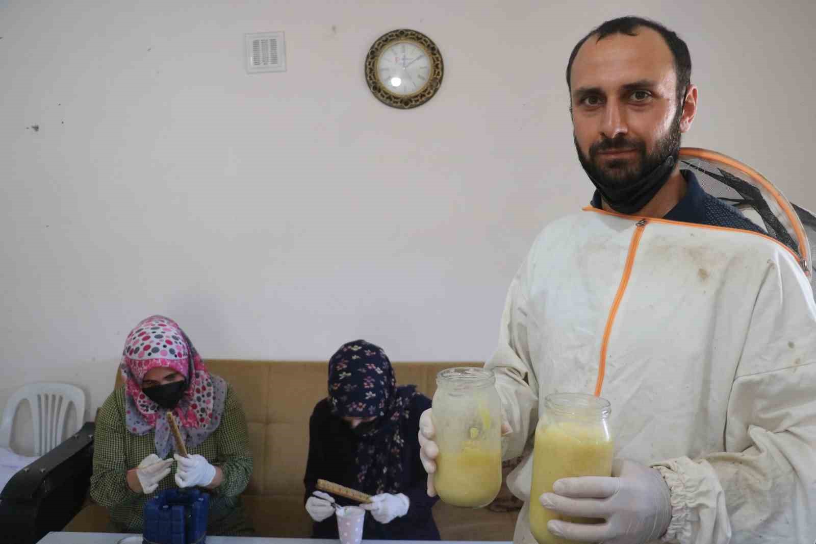 Binbir zahmetle üretiliyor, 100 gramı 2 bin 500 liradan alıcı buluyor
