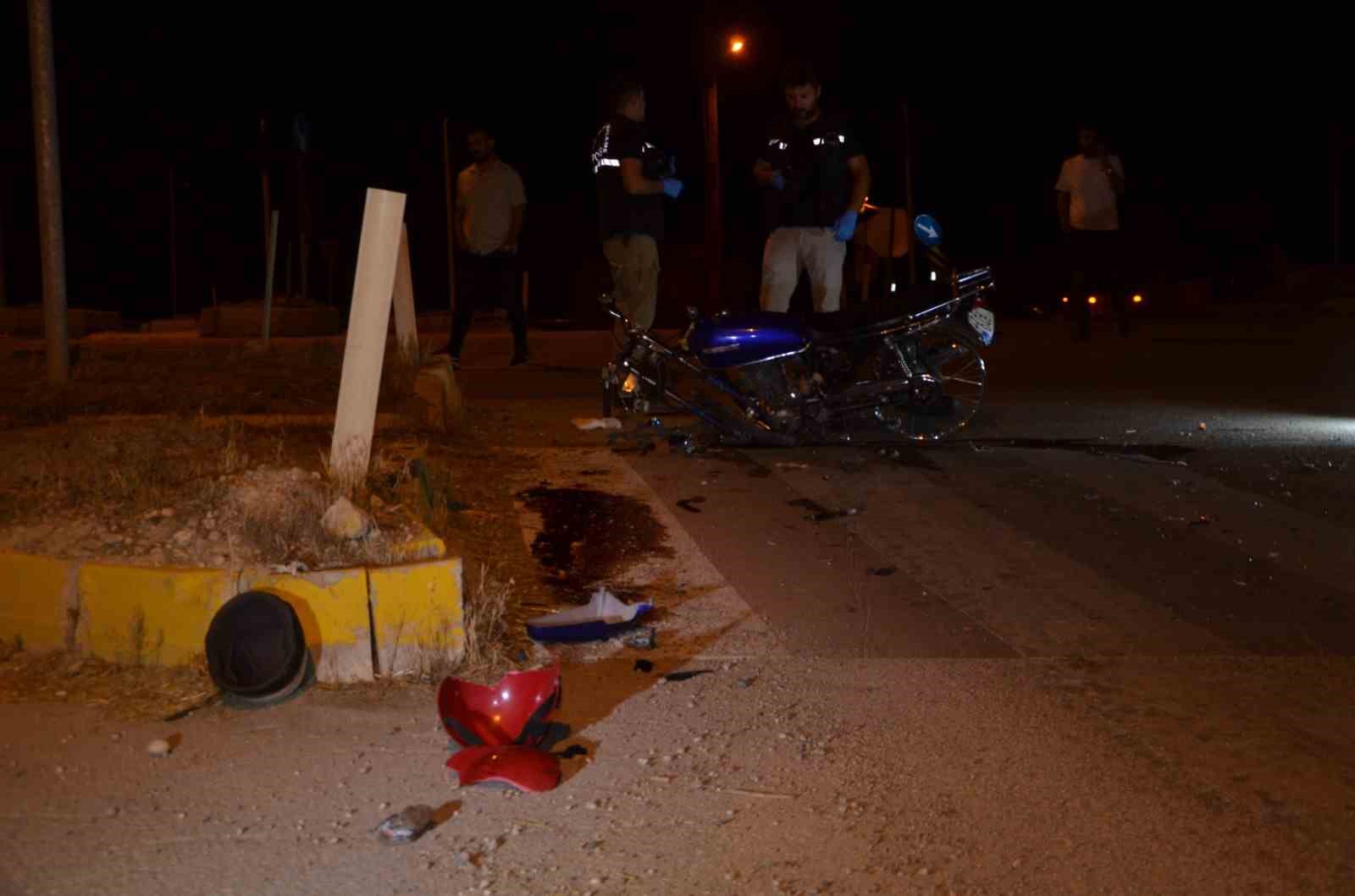 Konya’da kamyonet ile motosiklet çarpıştı: 2 ağır yaralı
