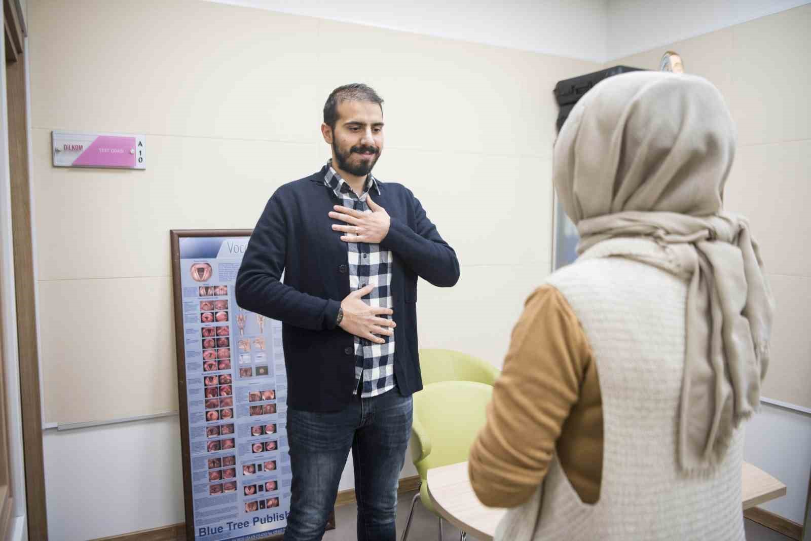 Anadolu Üniversitesi Sağlık Bilimleri Fakültesi eğitim alanındaki ilkleriyle konuşuluyor
