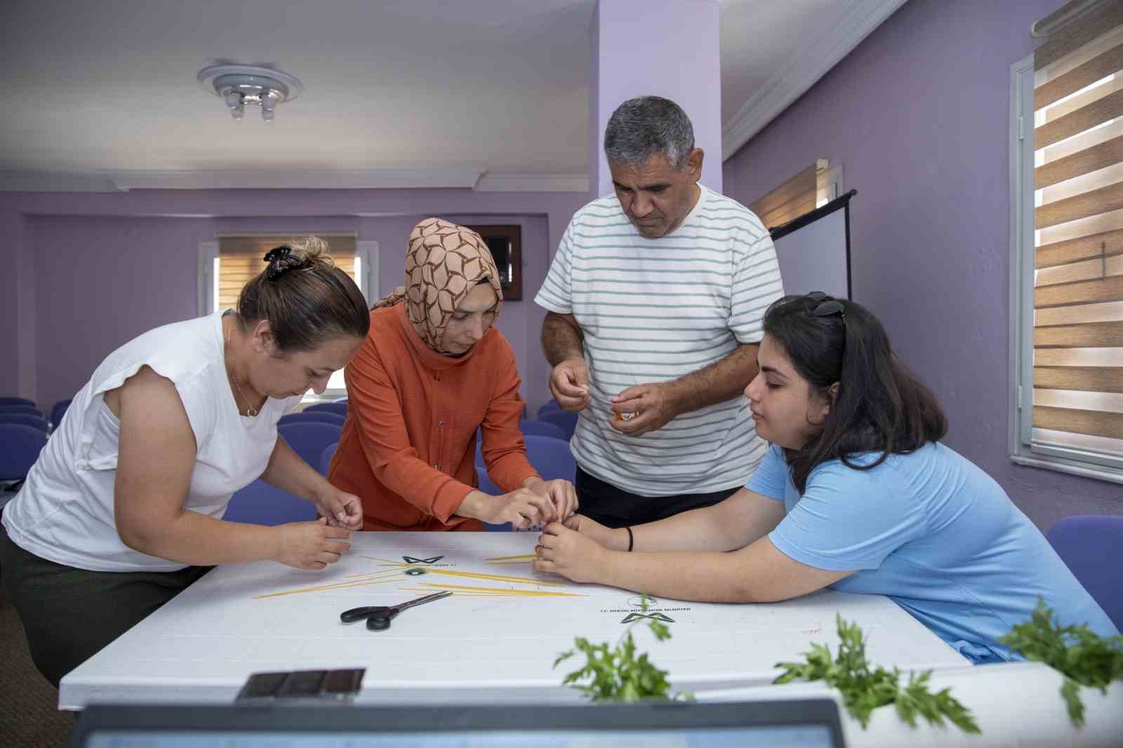 Kırsal kesimdeki kadın ve çocuklar, teknoloji ve sanatla buluşuyor
