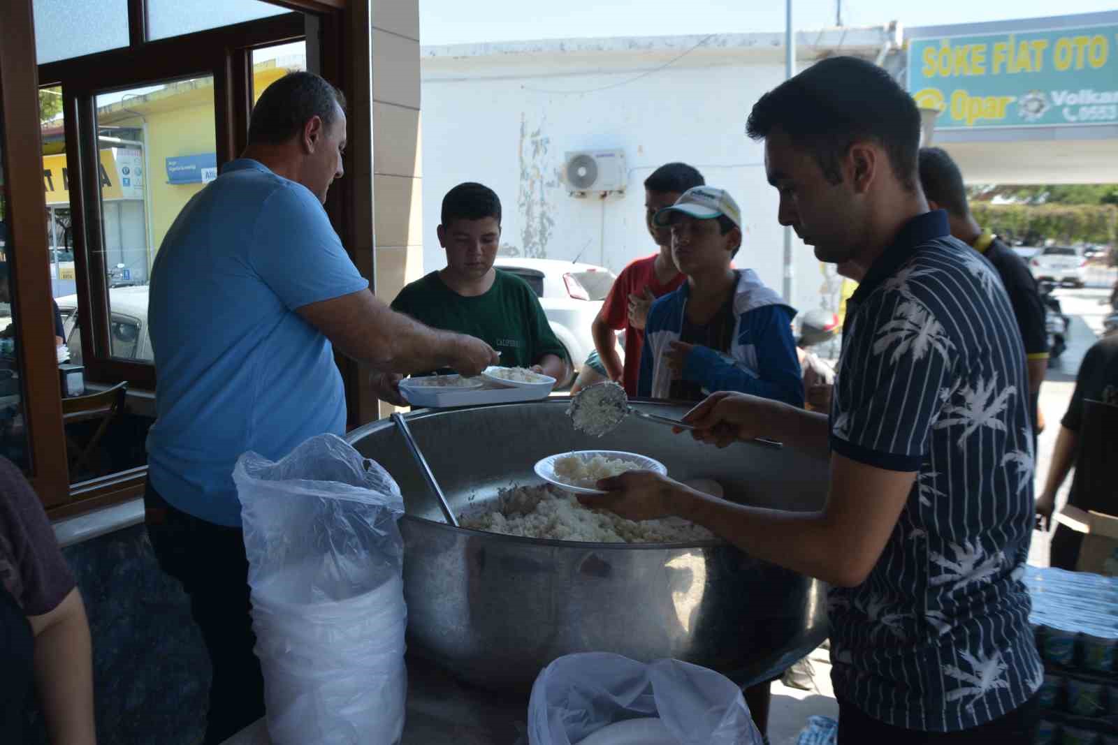 Söke Demirciler Odası geleneği bozmadı
