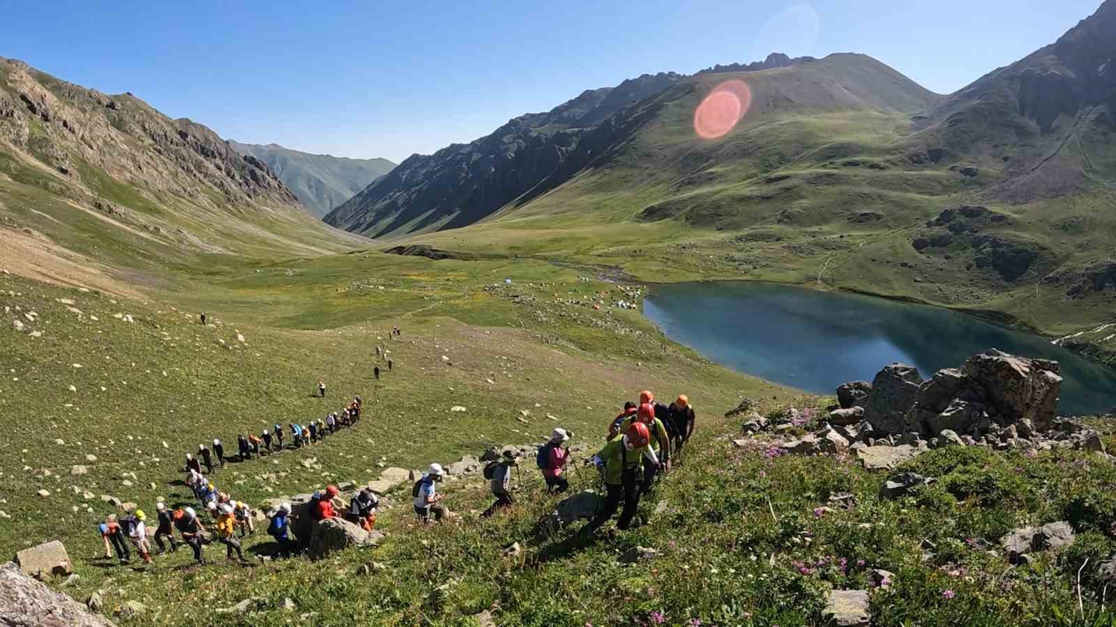 Çayeli’nde 10. Uluslararası Dağcılık Turizm ve Yayla Şenliği festivali düzenlendi
