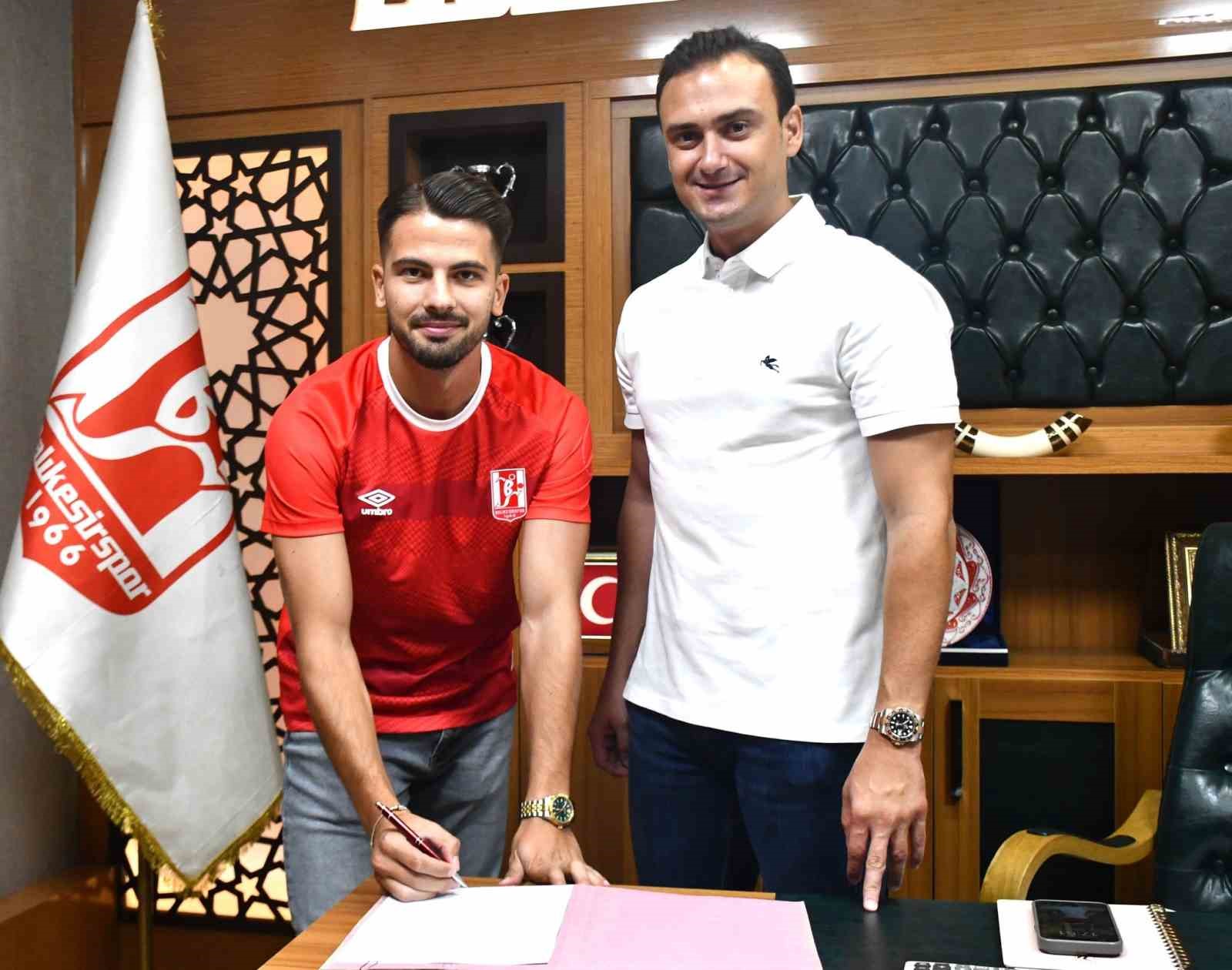 Boluspor’lu Tayfun Kırca, Balıkesirspor’da
