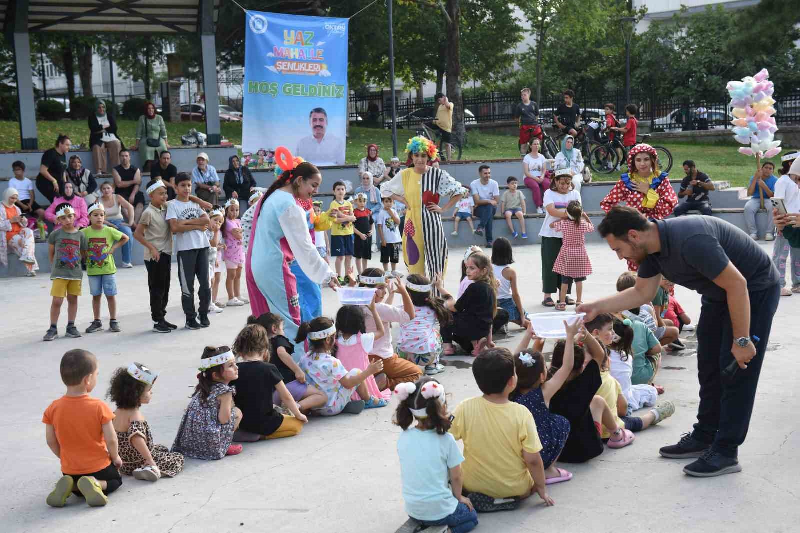 Çocuklar sokak oyunlarıyla doyasıya eğleniyor
