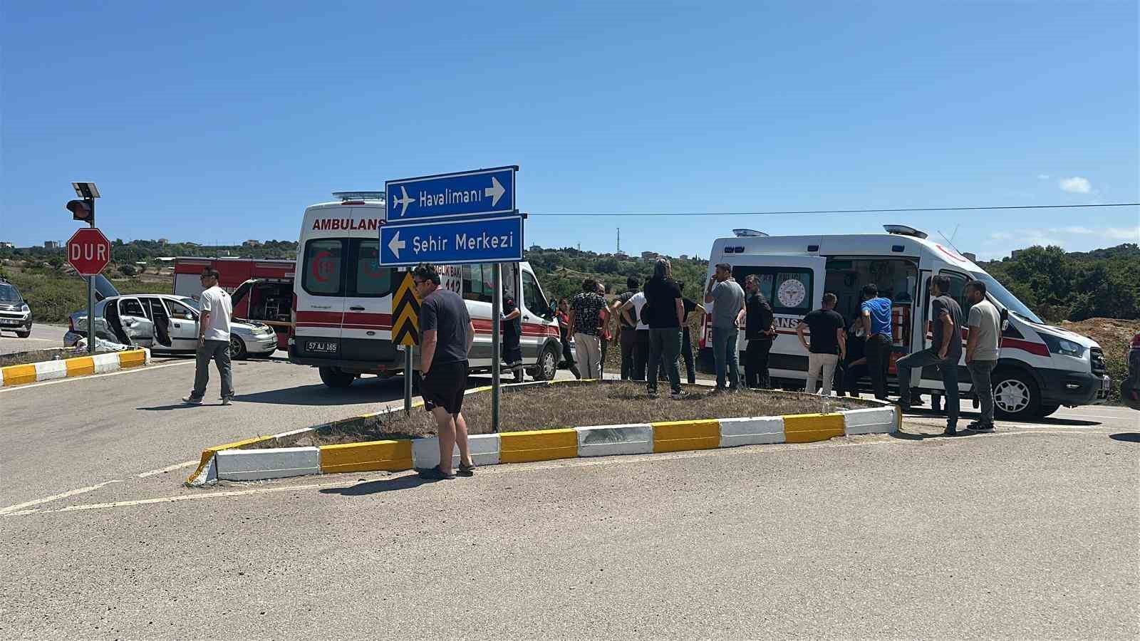 Sinop’ta trafik kazası: 8 yaralı
