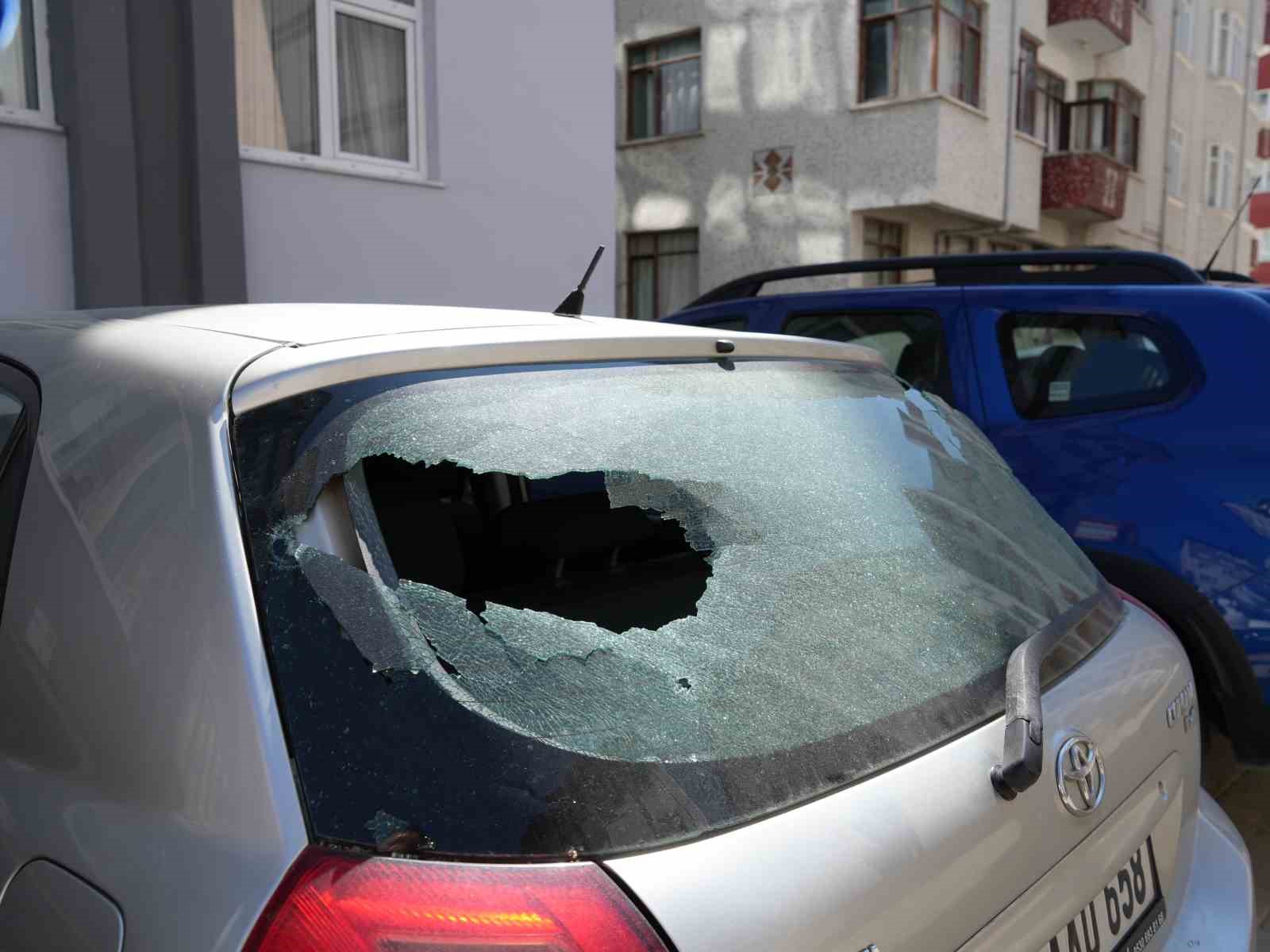 Polis memurunun şehit edip annesini rehin alan şahısın cenazesi morga kaldırıldı
