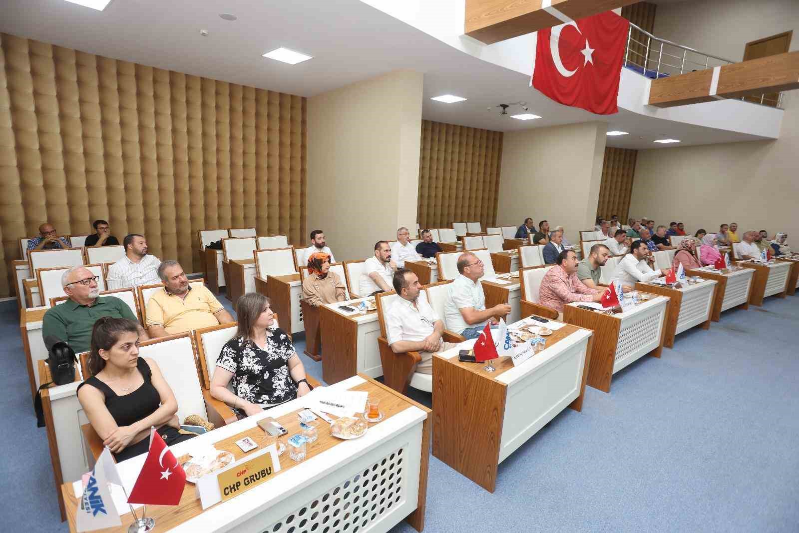 Başkan Sandıkçı: “Canik’imiz için kararlılıkla çalışıyoruz”
