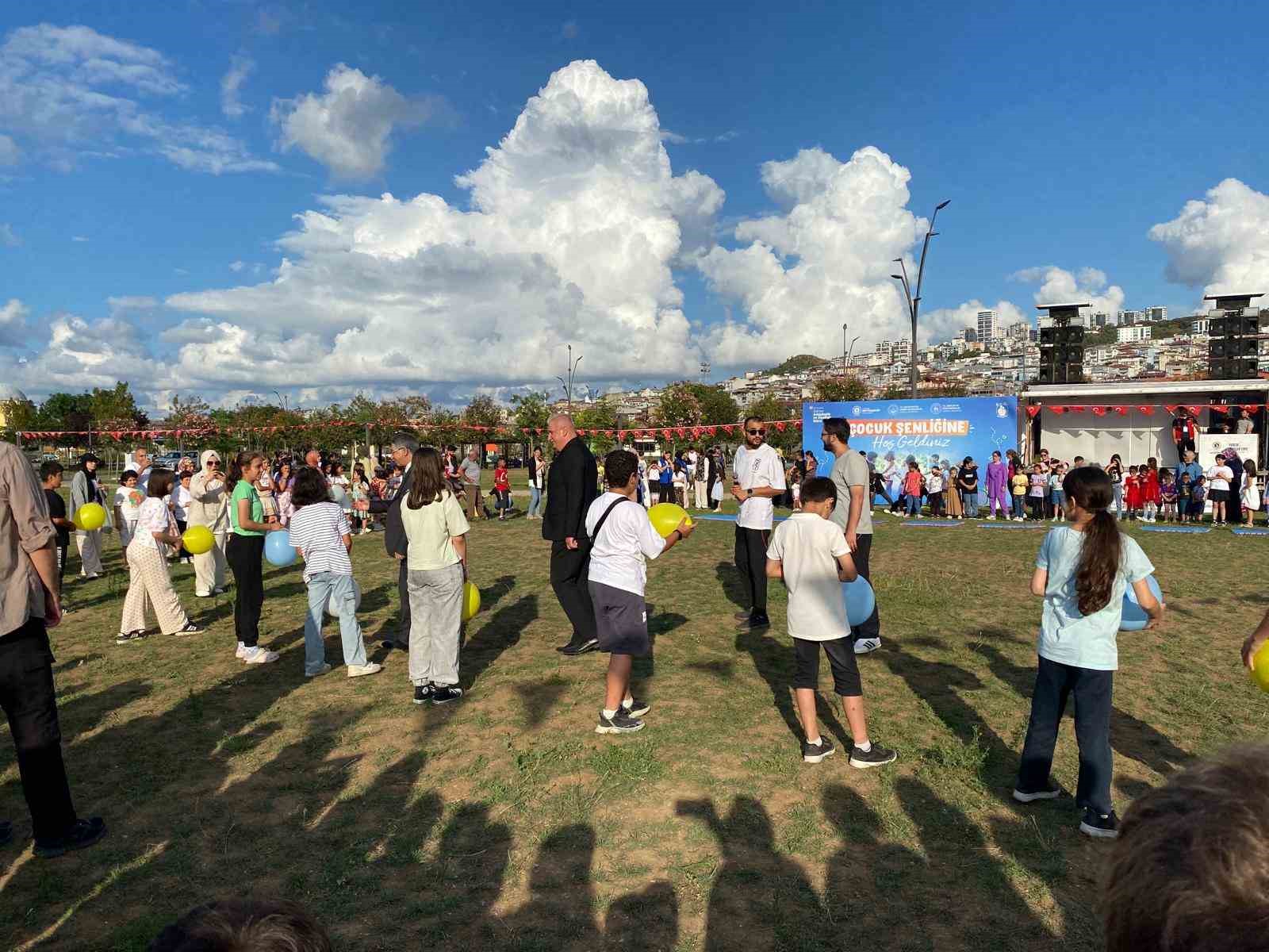 Samsun’da Çocuk Şenliği
