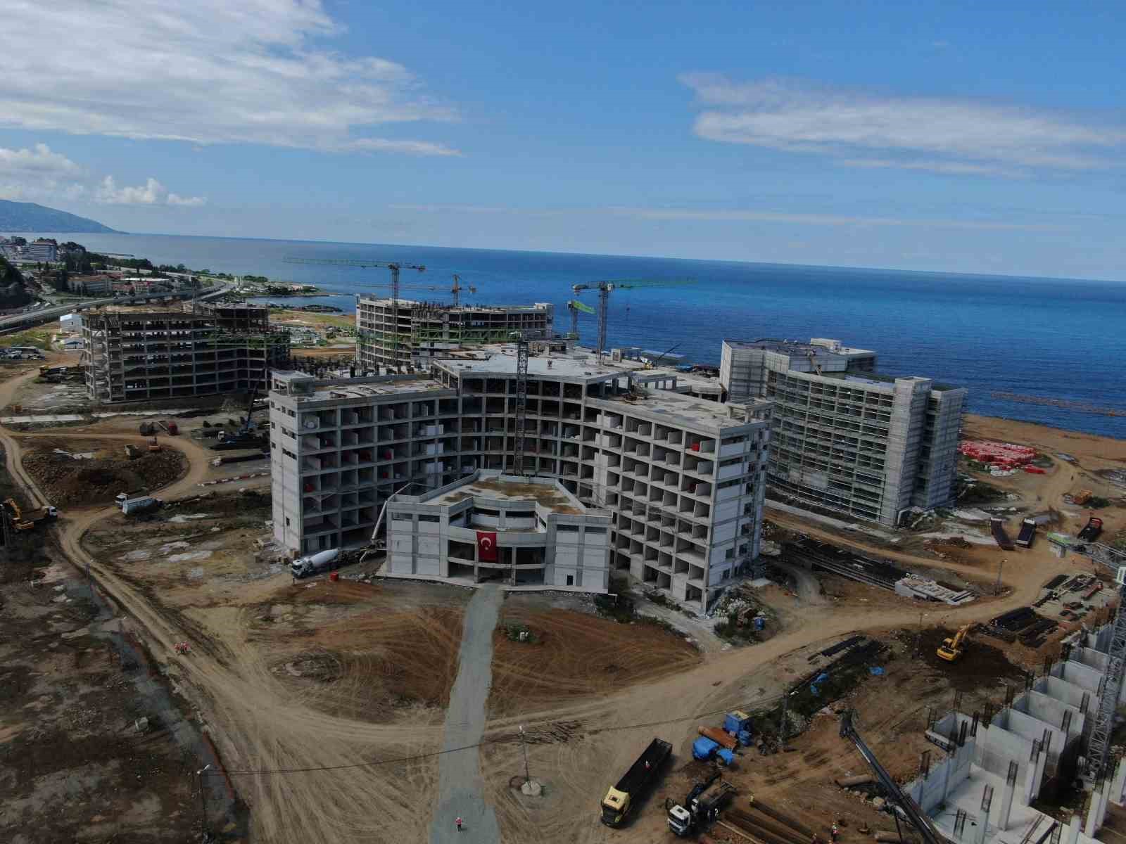 Trabzon Şehir Hastanesi’nde sona doğru
