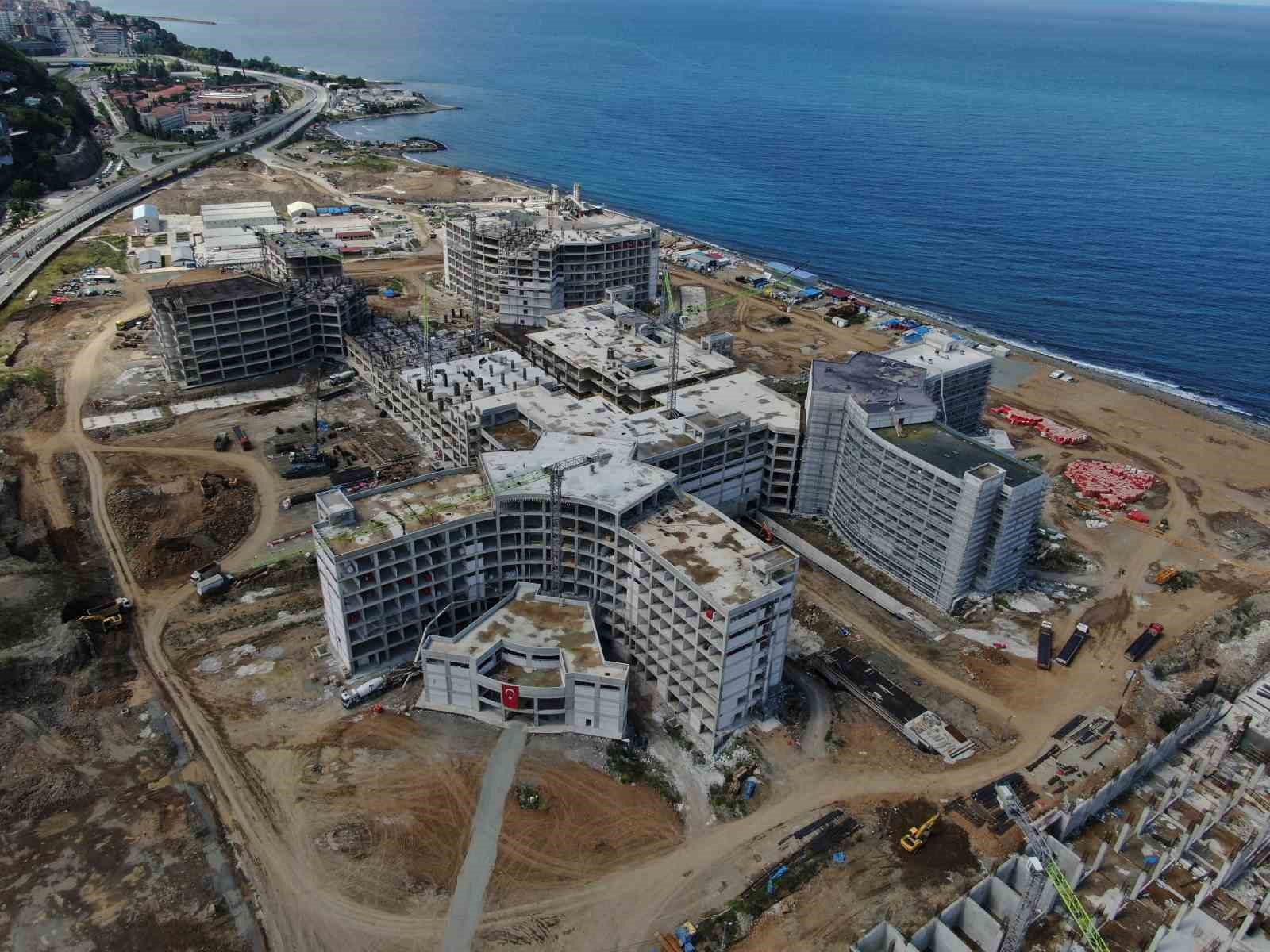 Trabzon Şehir Hastanesi’nde sona doğru
