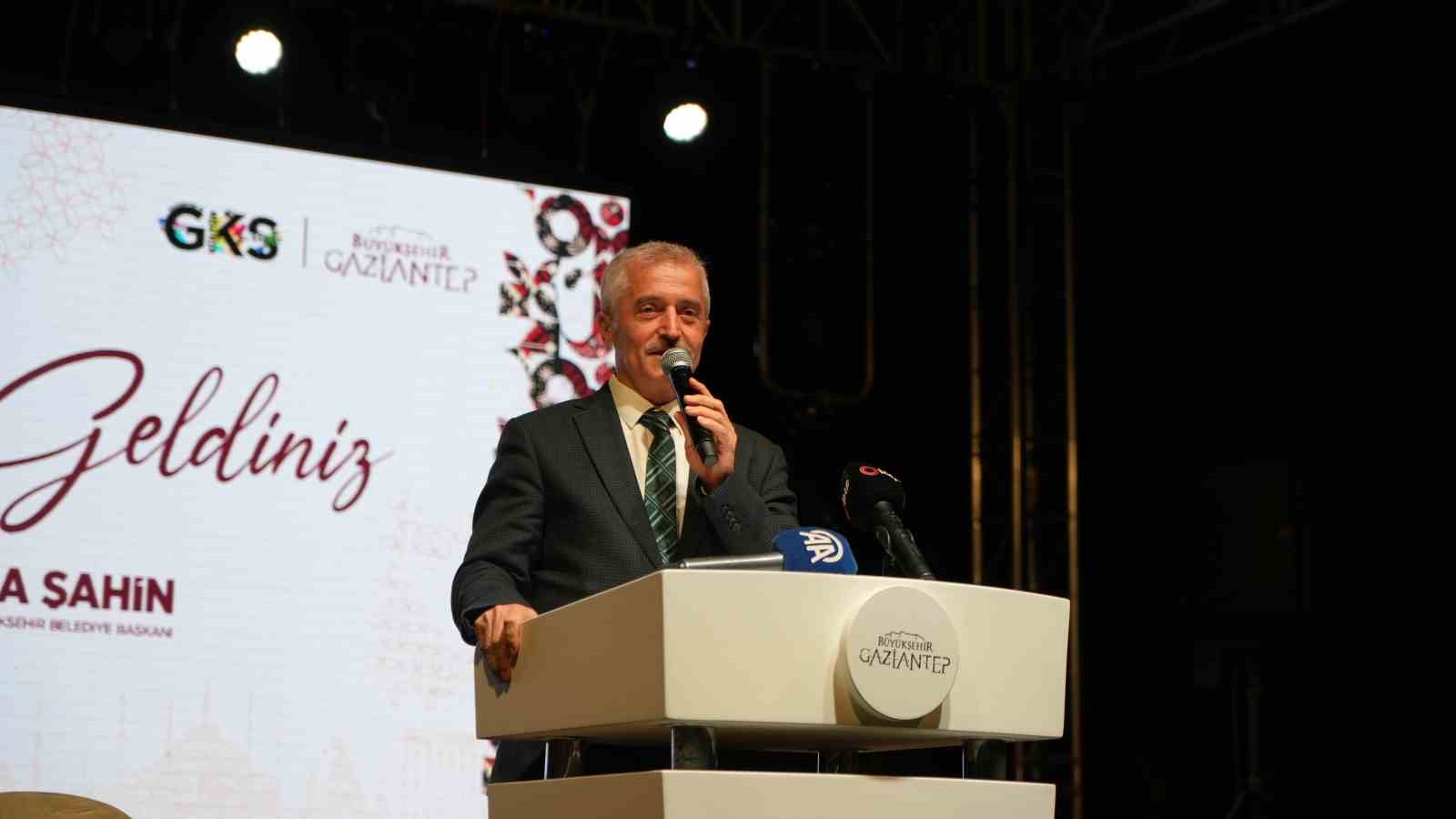 Hemşehri Dernekleri Festivali’nin açılışı yapıldı
