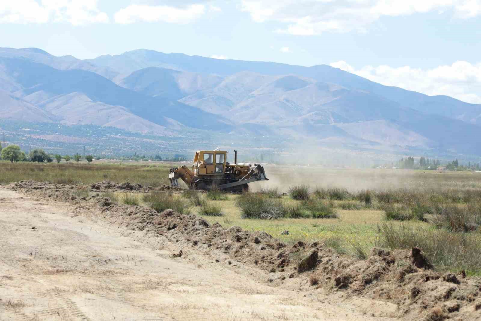 Toplu Sera Bölgesi Erzincan’a 250 milyon TL’lik para döngüsü kazandıracak
