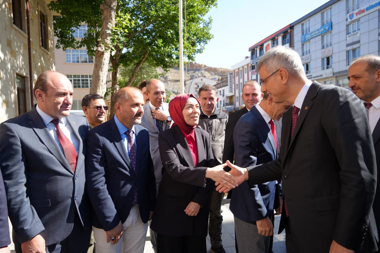 Bakan Memişoğlu Bayburt’ta
