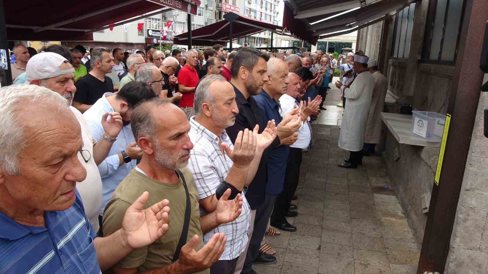 İsmail Haniye için Trabzon’da gıyabi cenaze namazı kılındı
