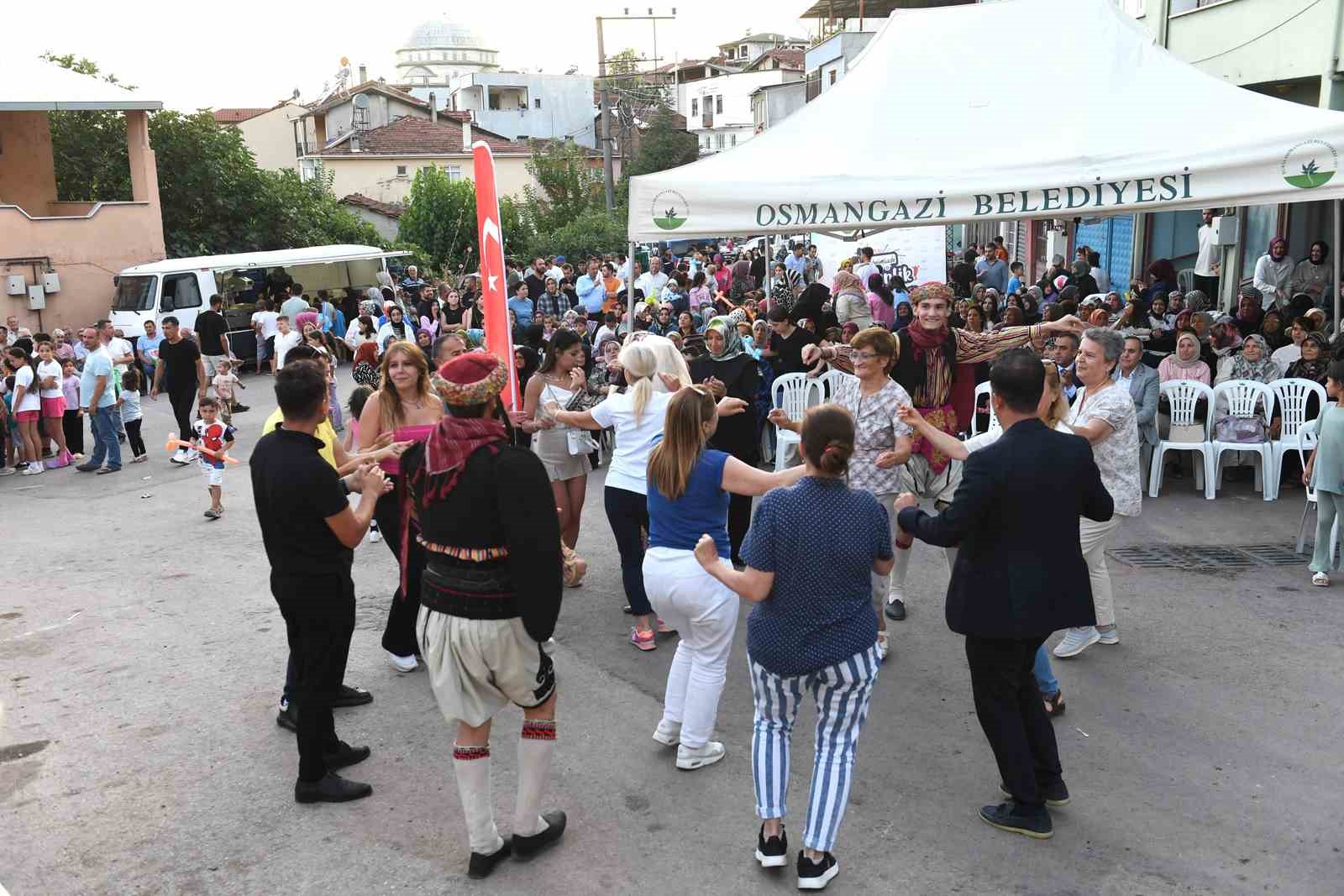 Osmangazi’nin köylerinde şenlik havası devam ediyor
