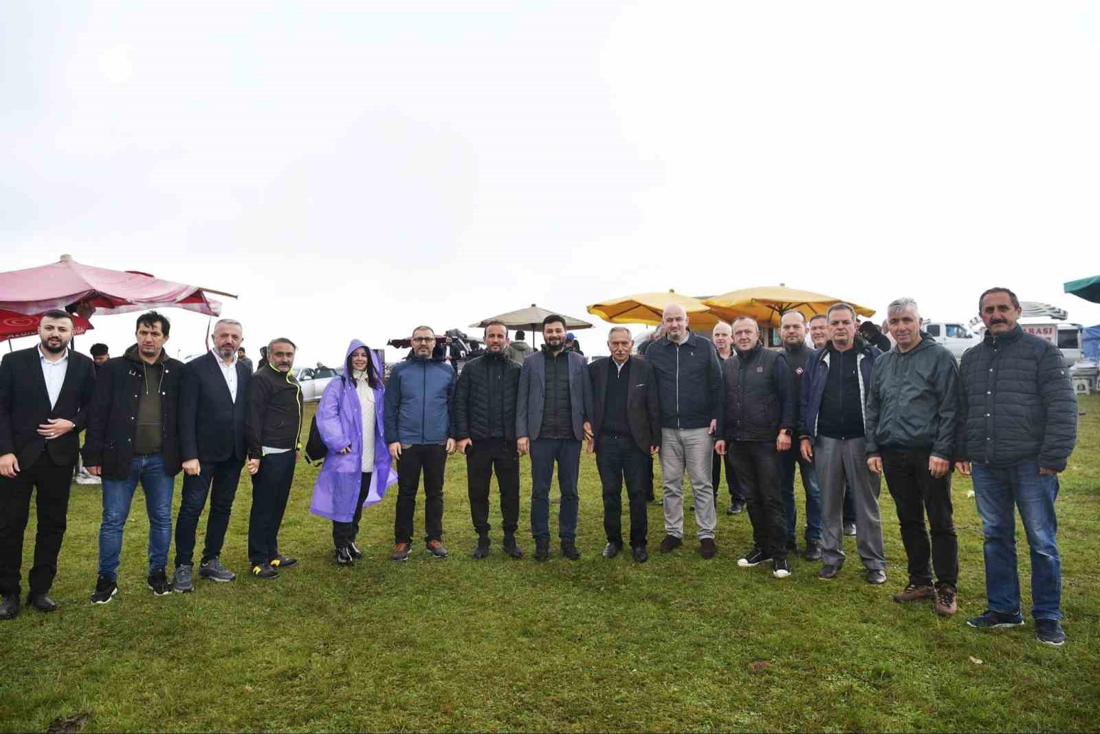 Kağıthane Belediye Başkanı Mevlüt Öztekin Karadenizli hemşehrileriyle buluştu
