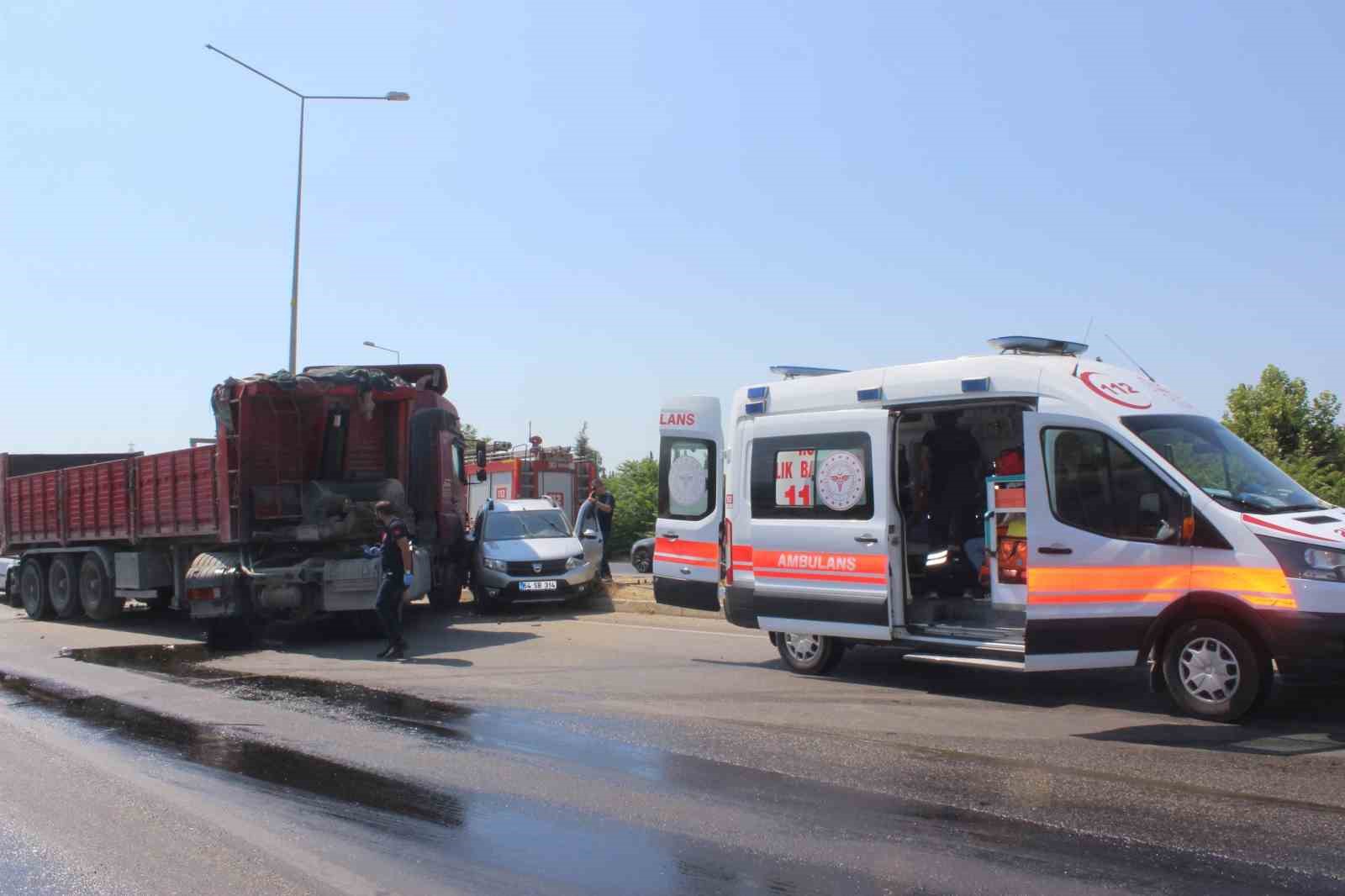 Manisa’da zincirleme kaza: 3 yaralı
