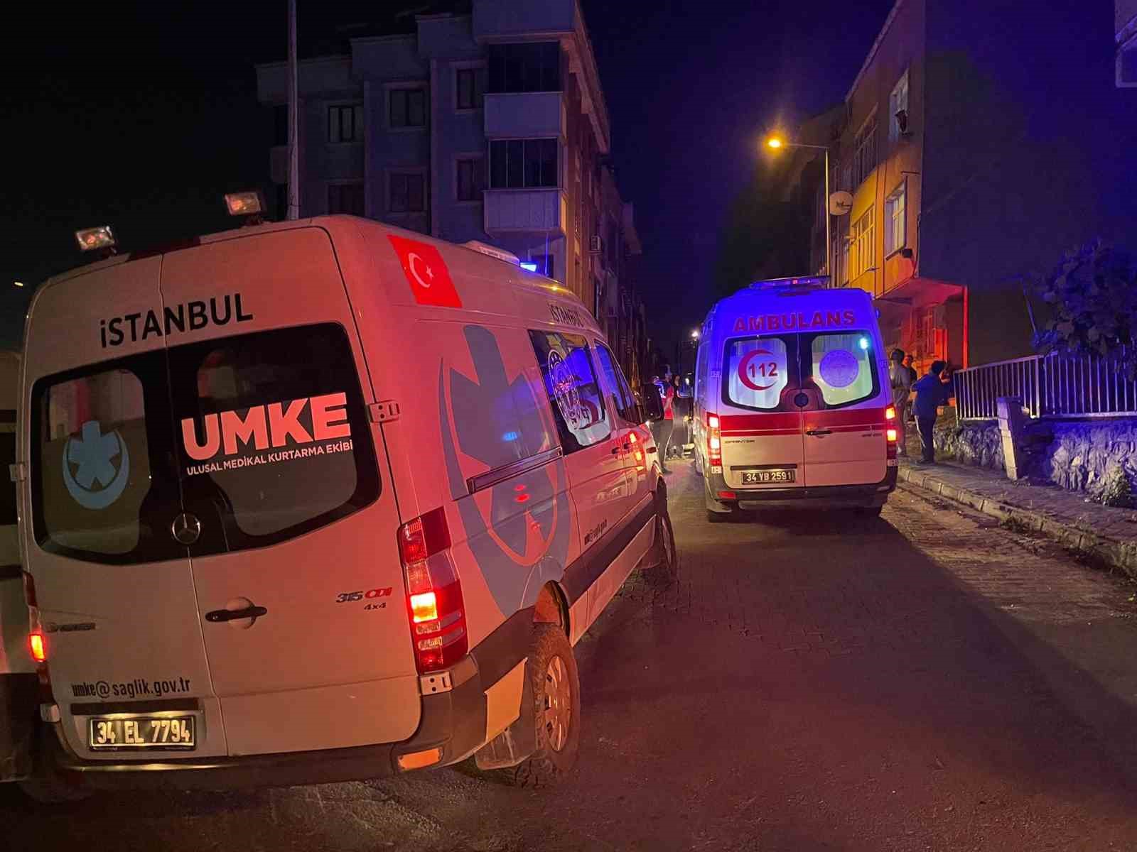 Sultangazi’de anaokulunda yapılan böcek ilaçlaması bina sakinlerini etkiledi: 4’ü çocuk 9 kişi zehirlendi
