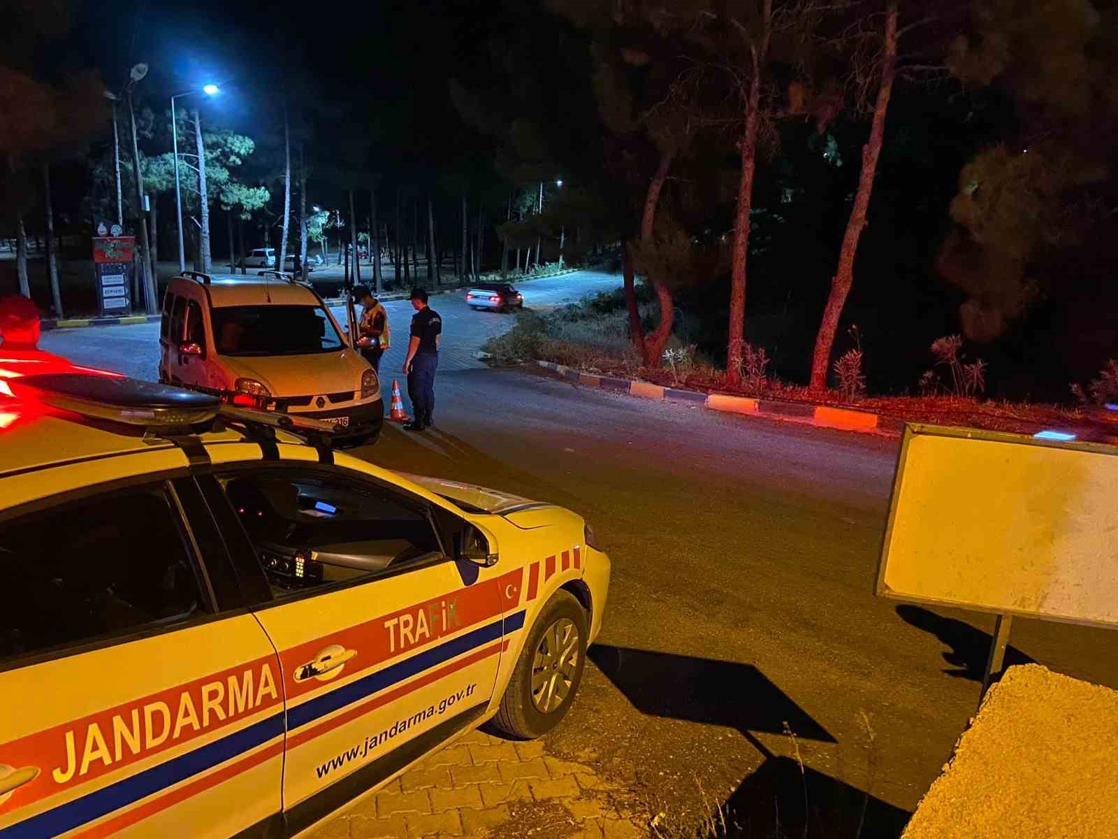 Gaziantep’te 35 sürücüye 225 bin TL alkol cezası
