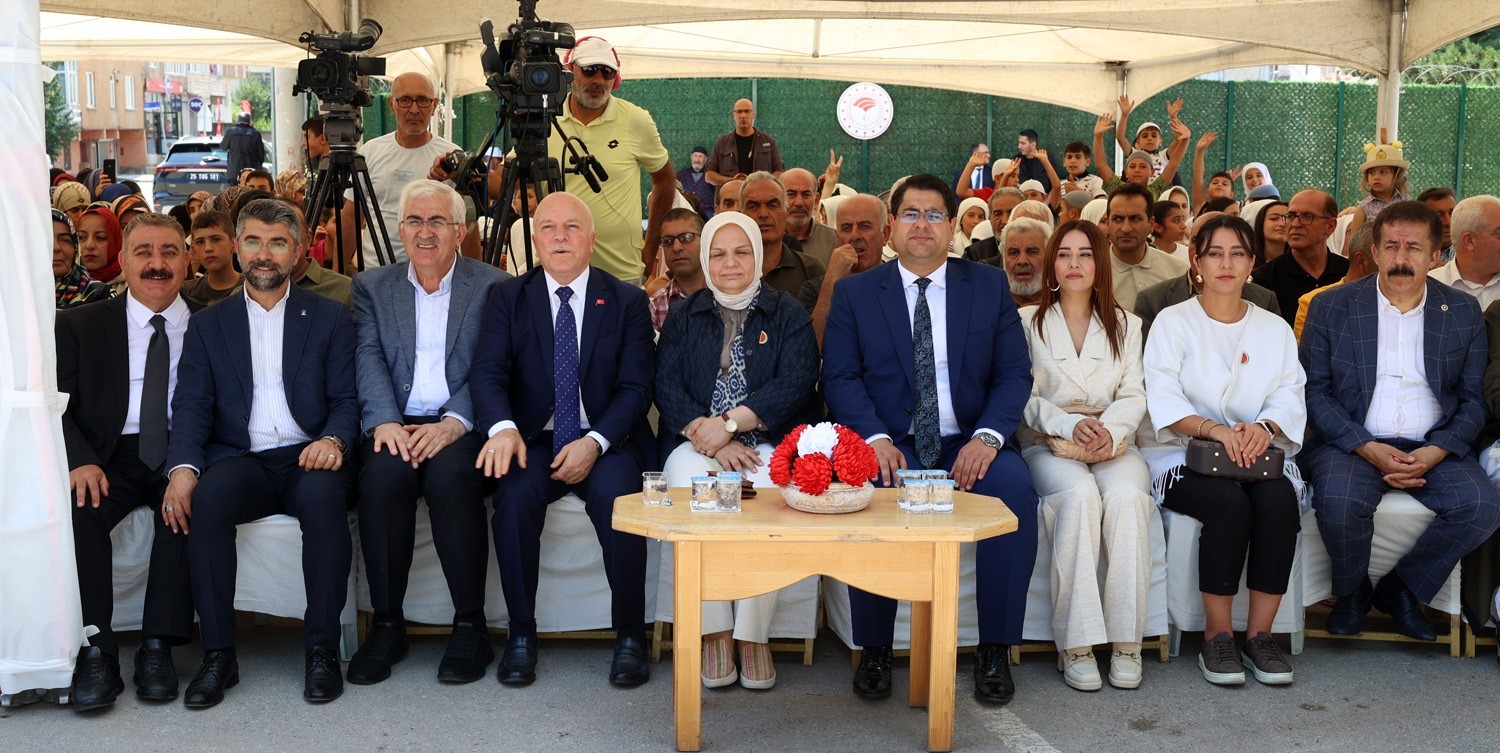 EBB’nin yeni eğitim yatırımı, Hüseyin Altın bilgi evi açıldı
