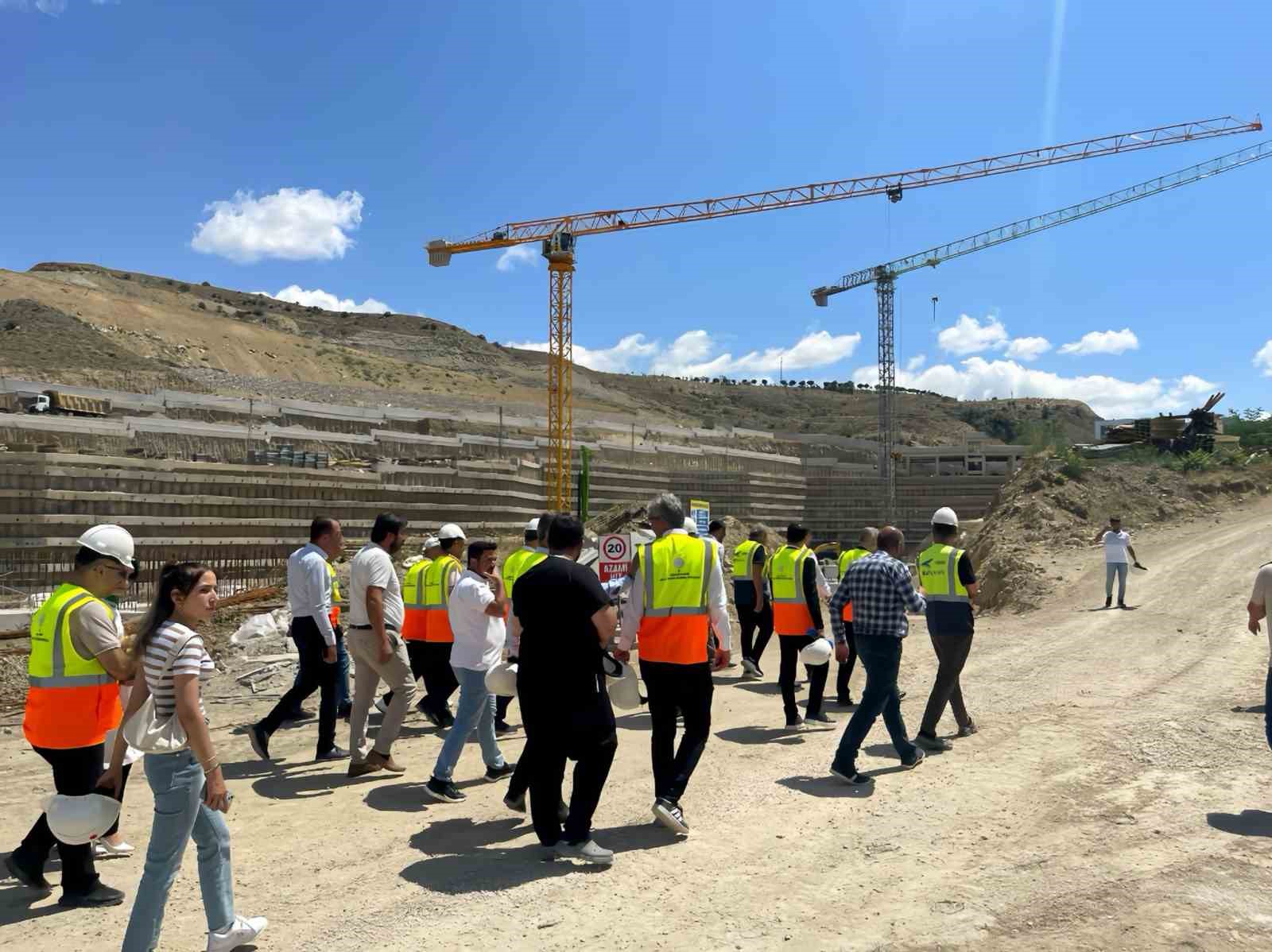 Çankırı’da 400 yataklı devlet hastanesi için çalışmalar tam hız devam ediyor
