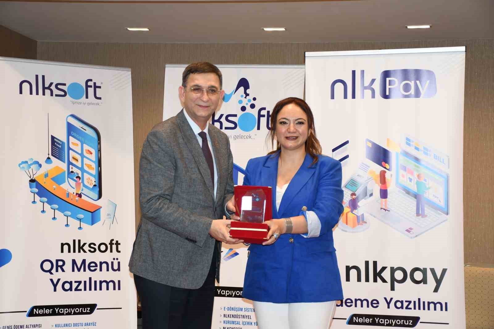 Nlksoft 18 yaşında
