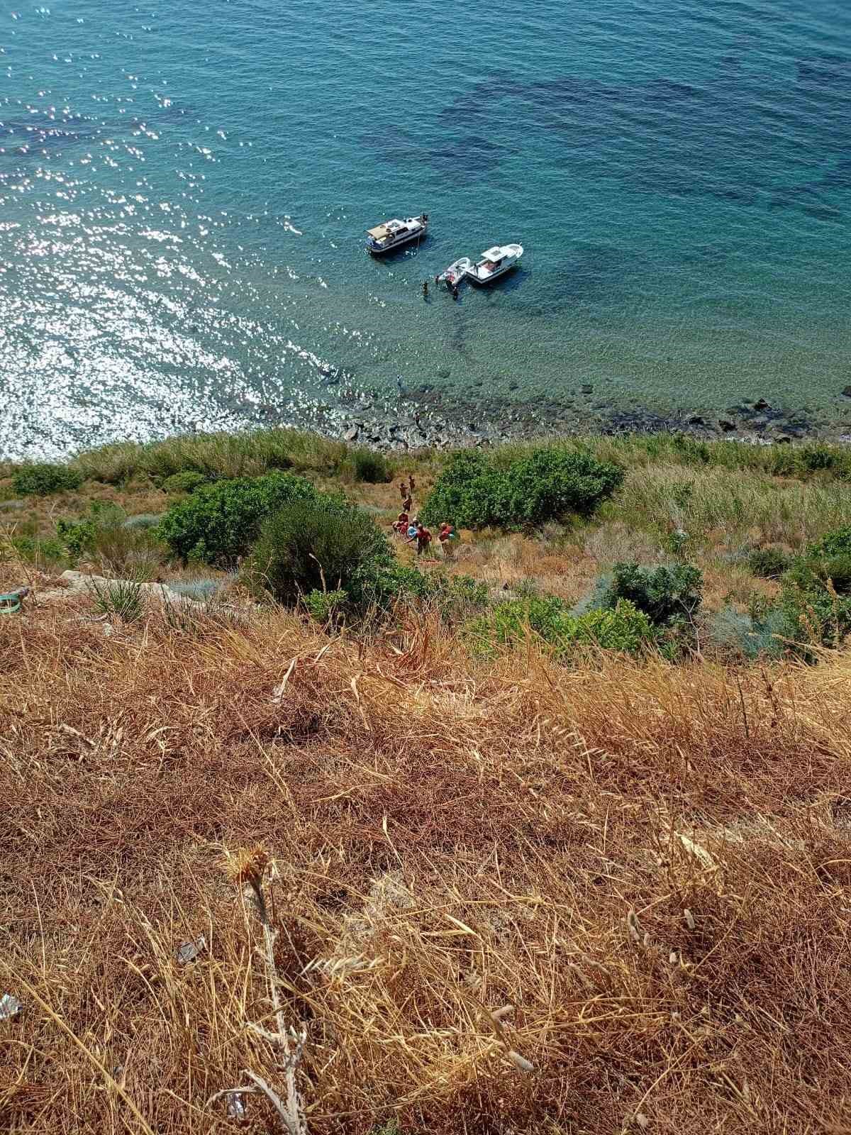 Çanakkale’de 30 metrelik uçurumdan düşen şahıs yaralandı
