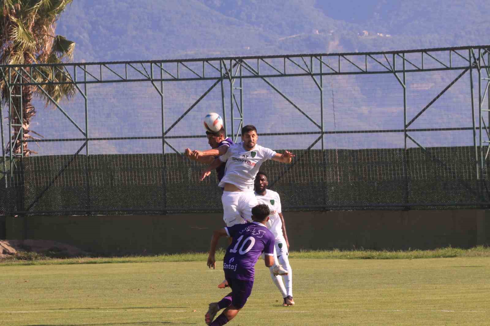 Hazırlık maçı: Kocaelispor: 1 - Al Bukiryah FC: 1
