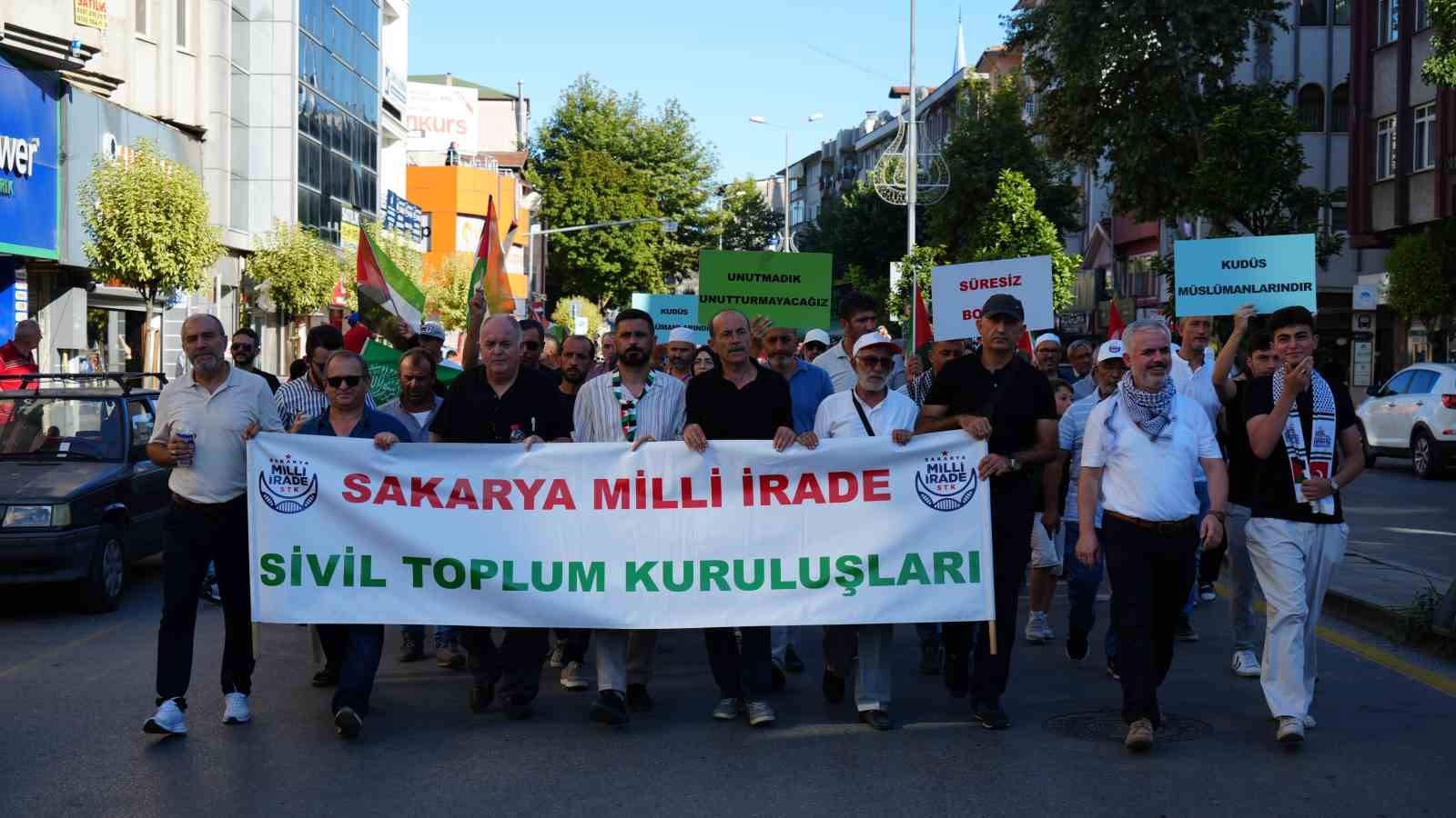 Sakarya’da binler Gazze ve İsmail Haniye için yürüdü
