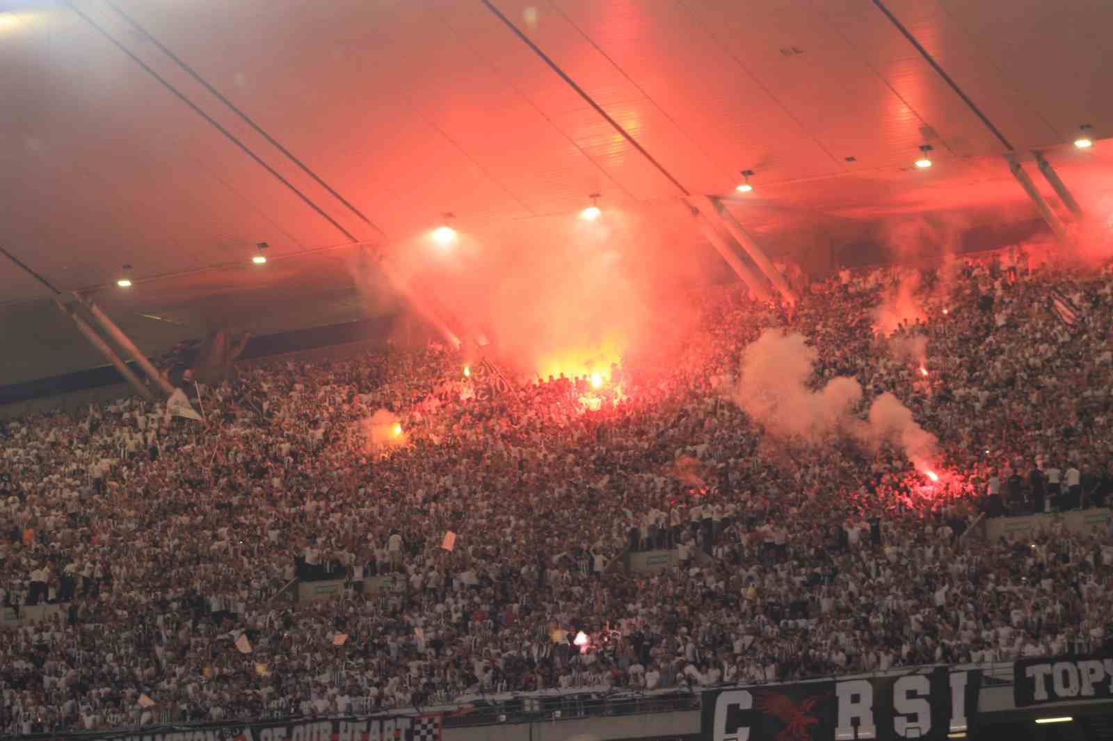 Turkcell Süper Kupa: Galatasaray: 0 - Beşiktaş: 1 (Maç devam ediyor)
