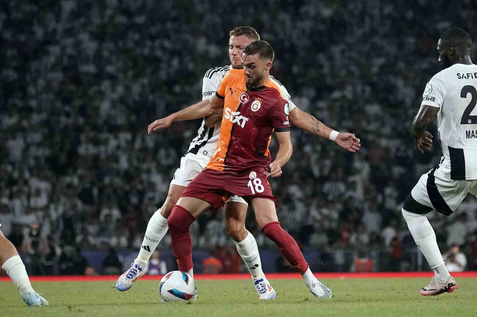 Turkcell Süper Kupa: Galatasaray: 0 - Beşiktaş: 1 (İlk yarı)
